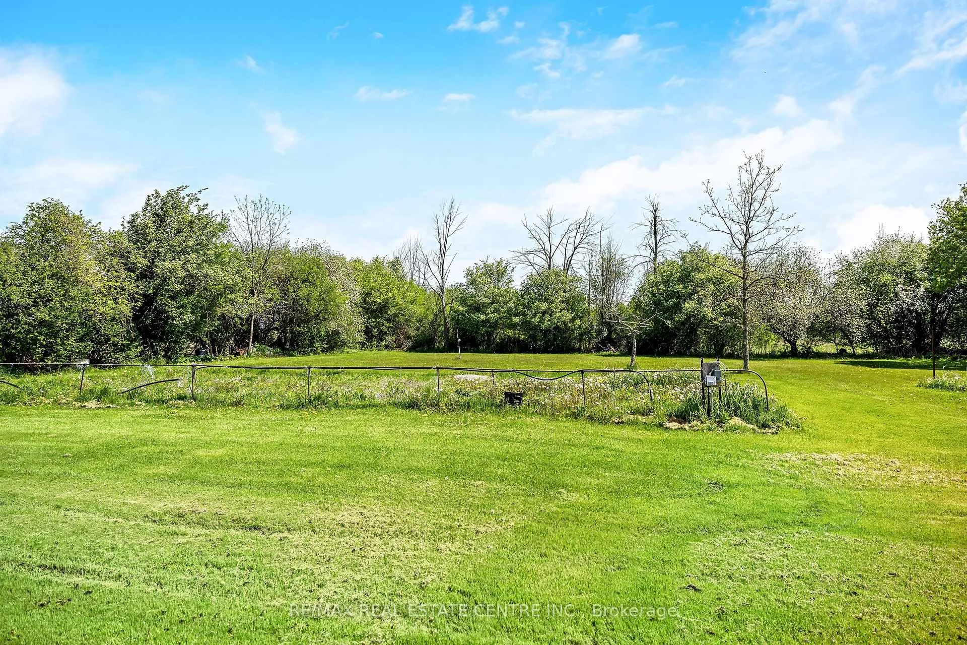 Photo 35 of 9095 Eighth Line, Halton Hills, Rural Halton Hills — HOMEH