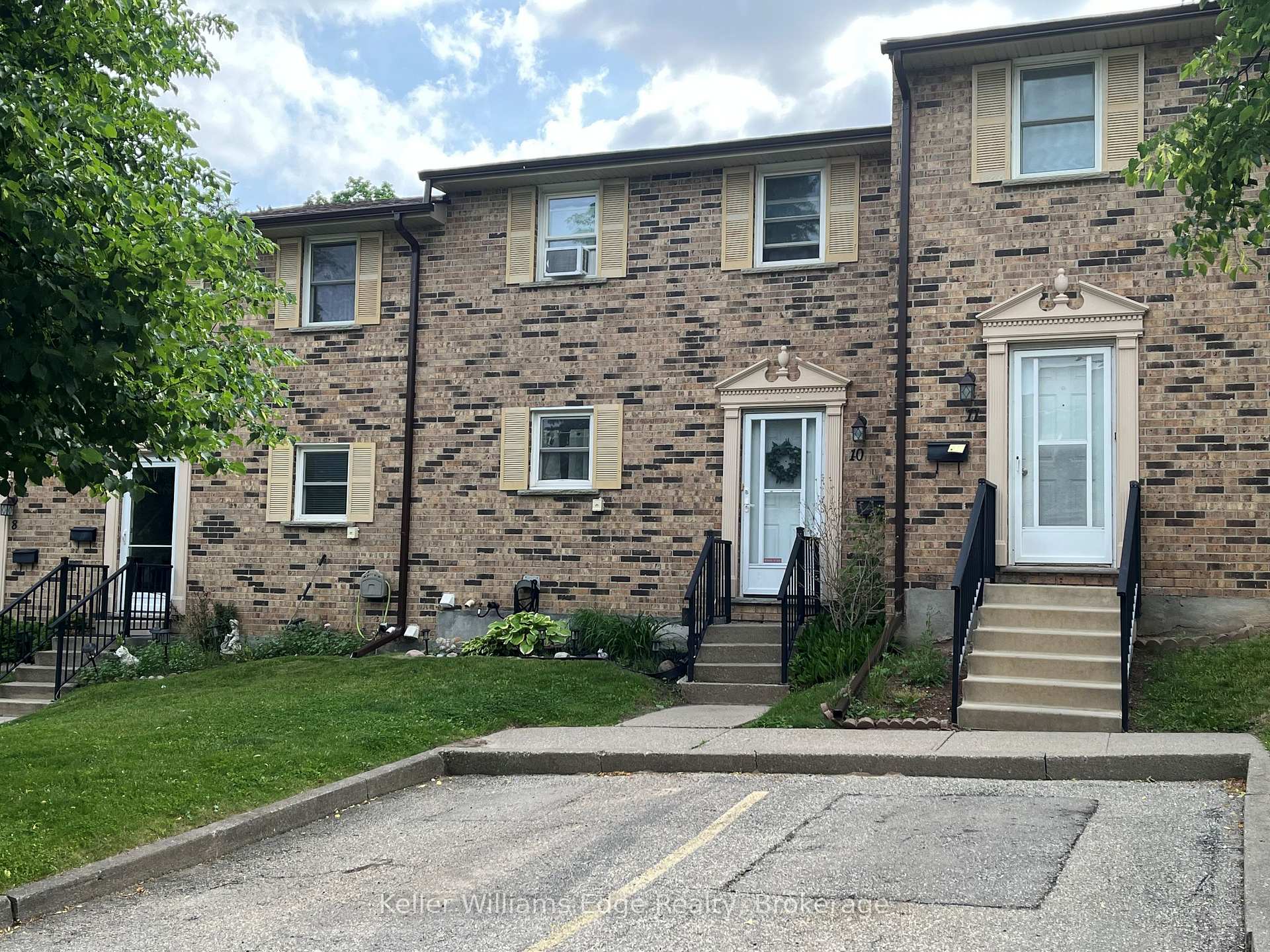Photo 3 of Unit 10, 175 Cedar Street, Cambridge, Southwood - Kinbridge — HOMEH