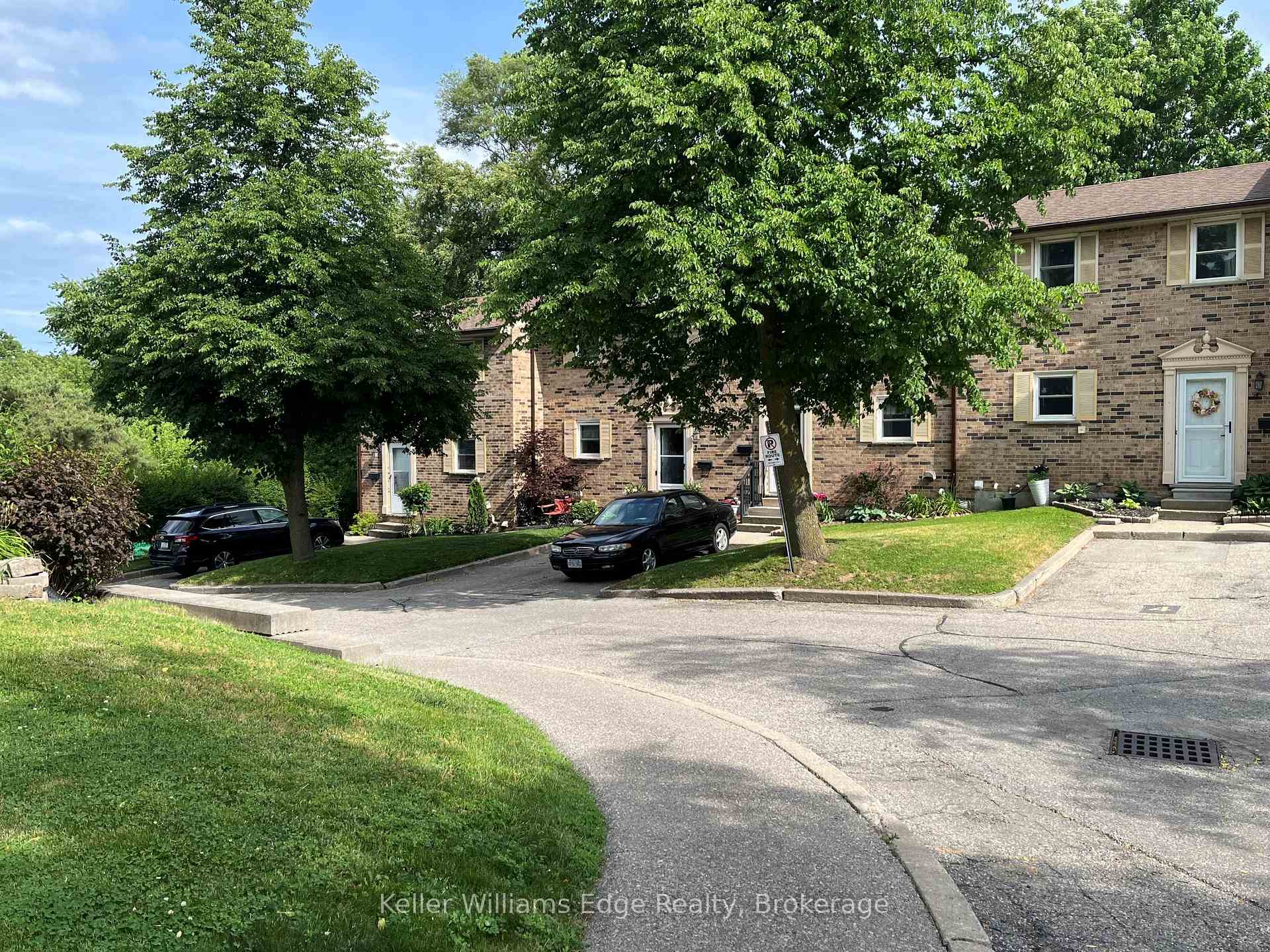 Photo 6 of Unit 10, 175 Cedar Street, Cambridge, Southwood - Kinbridge — HOMEH