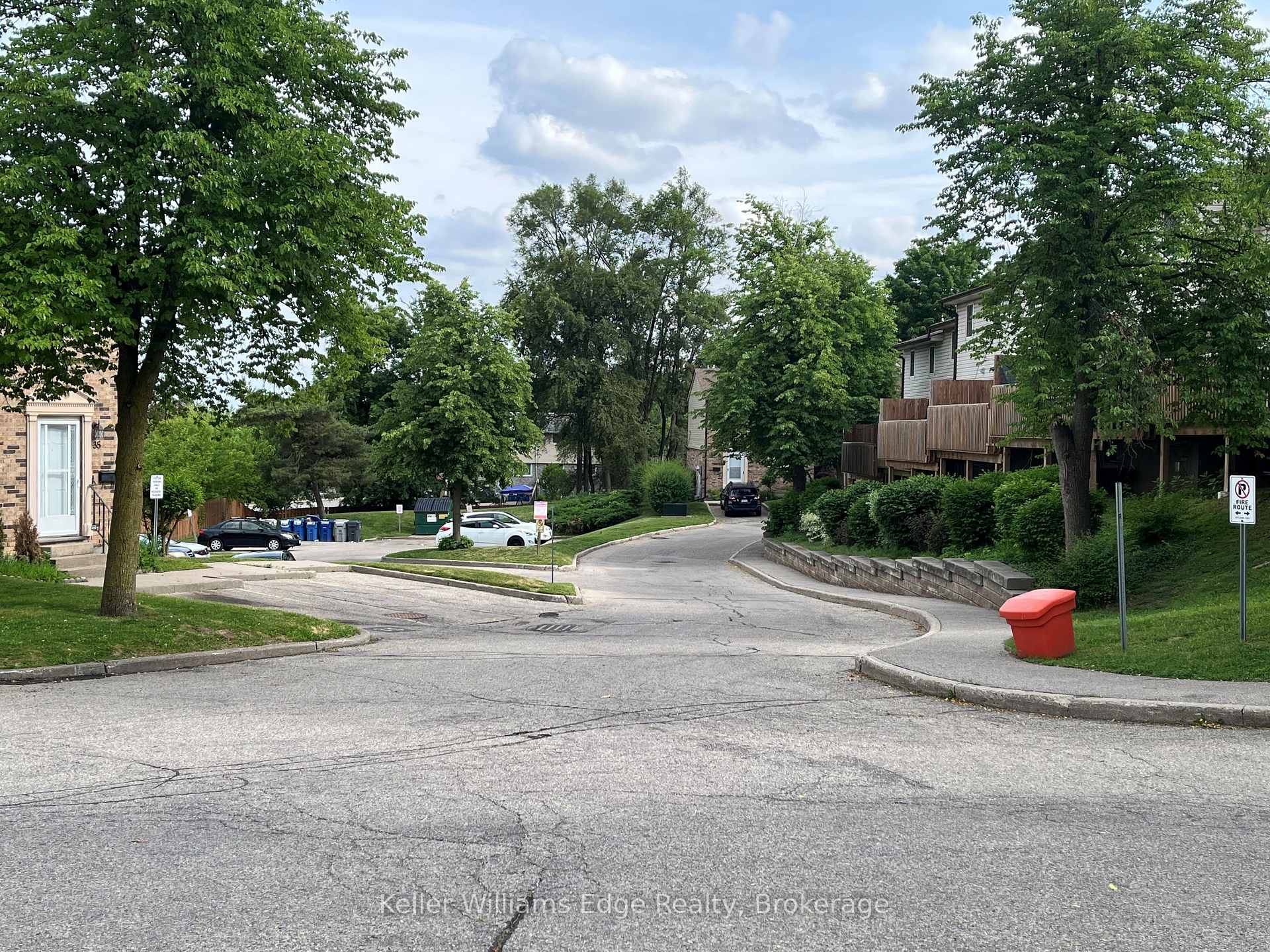 Photo 8 of Unit 10, 175 Cedar Street, Cambridge, Southwood - Kinbridge — HOMEH