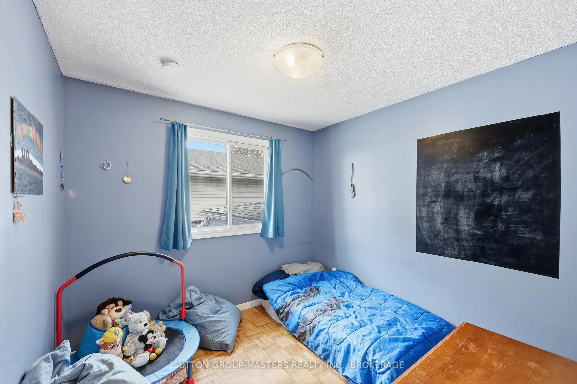 Photo 24 of 119 Dauphin Avenue, Kingston, Rideau — HOMEH