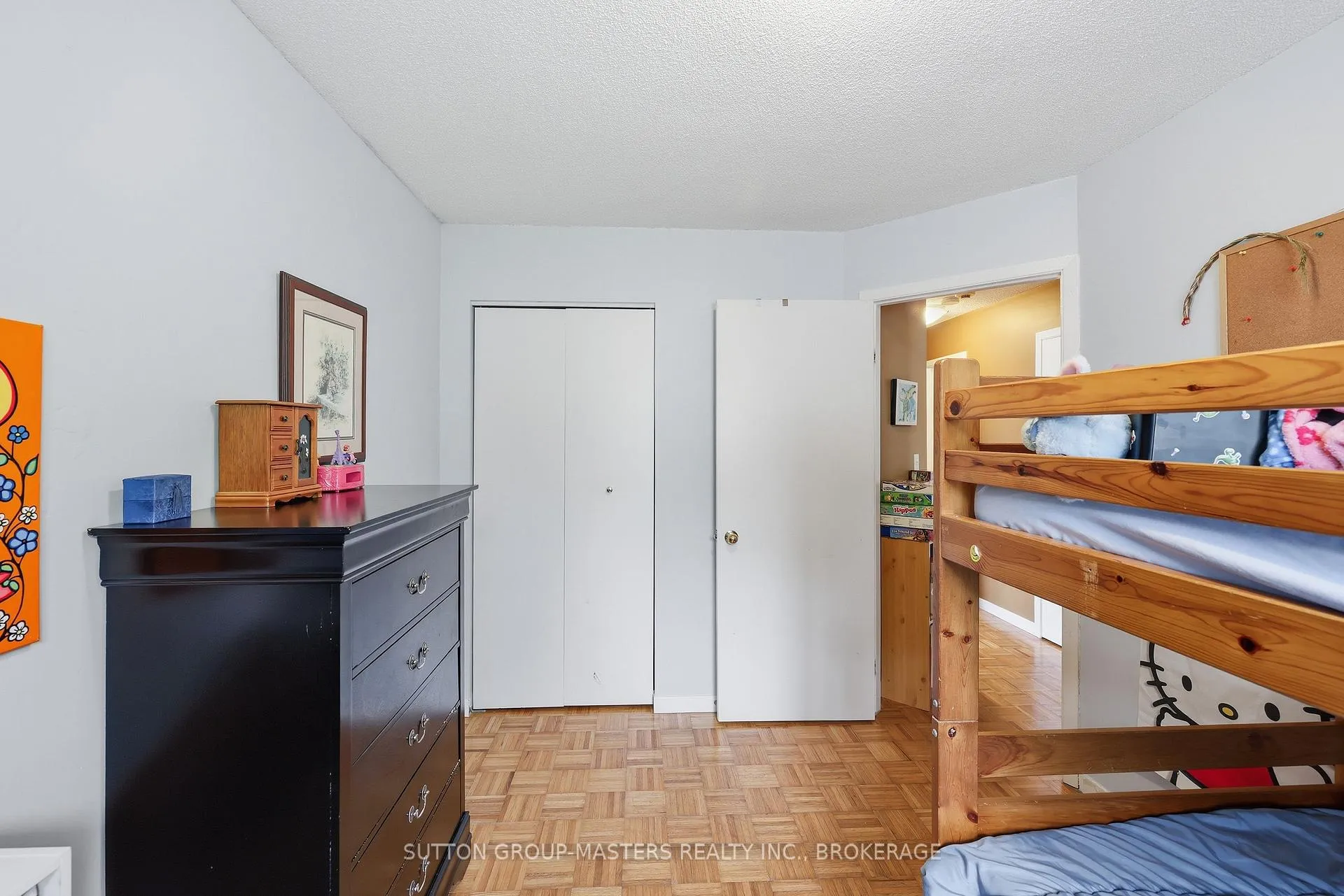 Photo 29 of 119 Dauphin Avenue, Kingston, Rideau — HOMEH