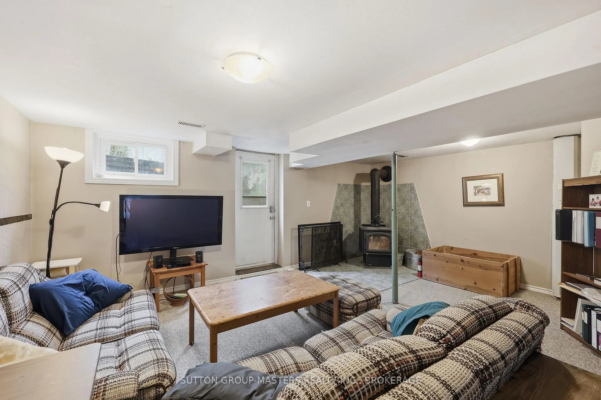 Photo 35 of 119 Dauphin Avenue, Kingston, Rideau — HOMEH