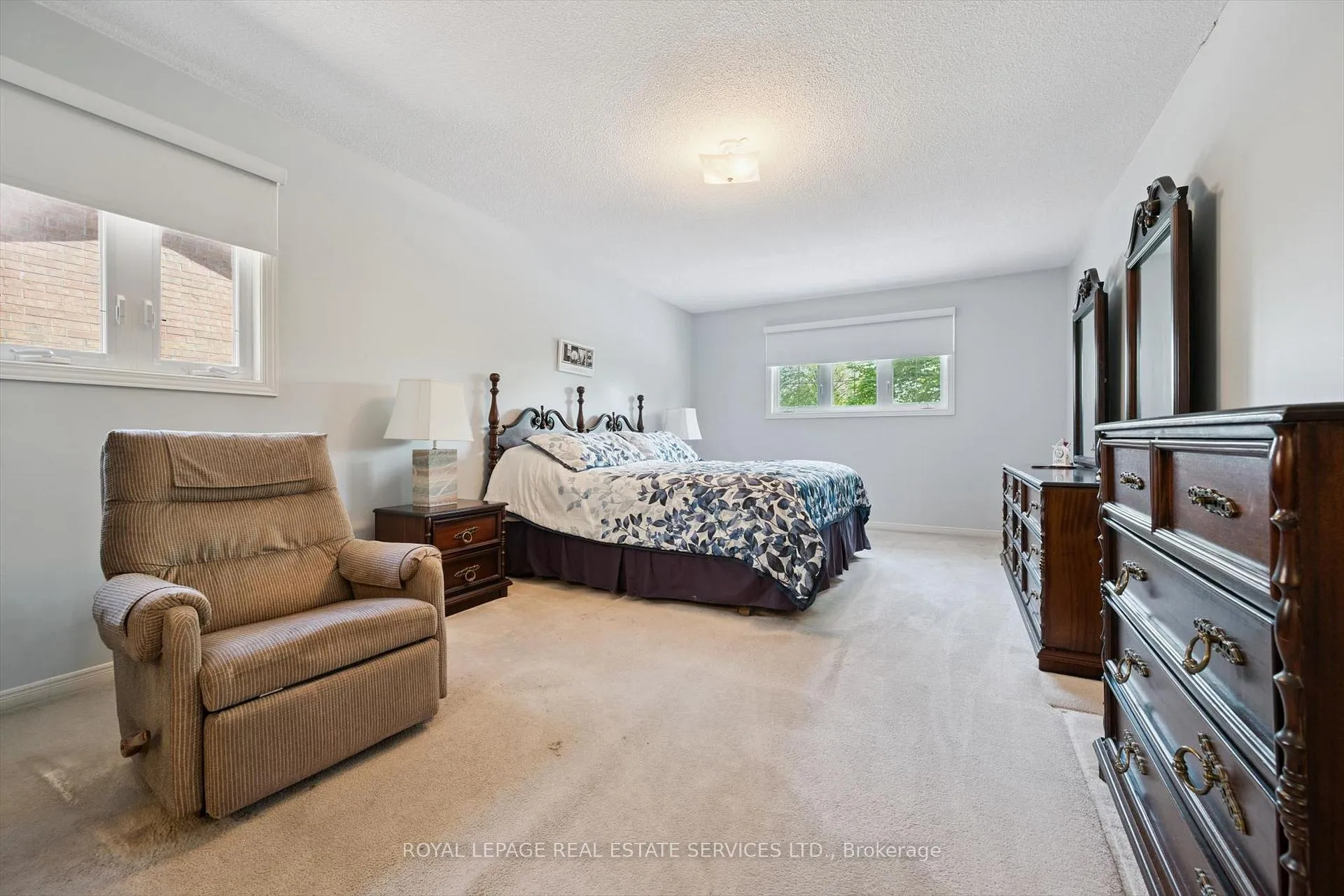 Photo 27 of 2067 Pen Street, Oakville, River Oaks — HOMEH