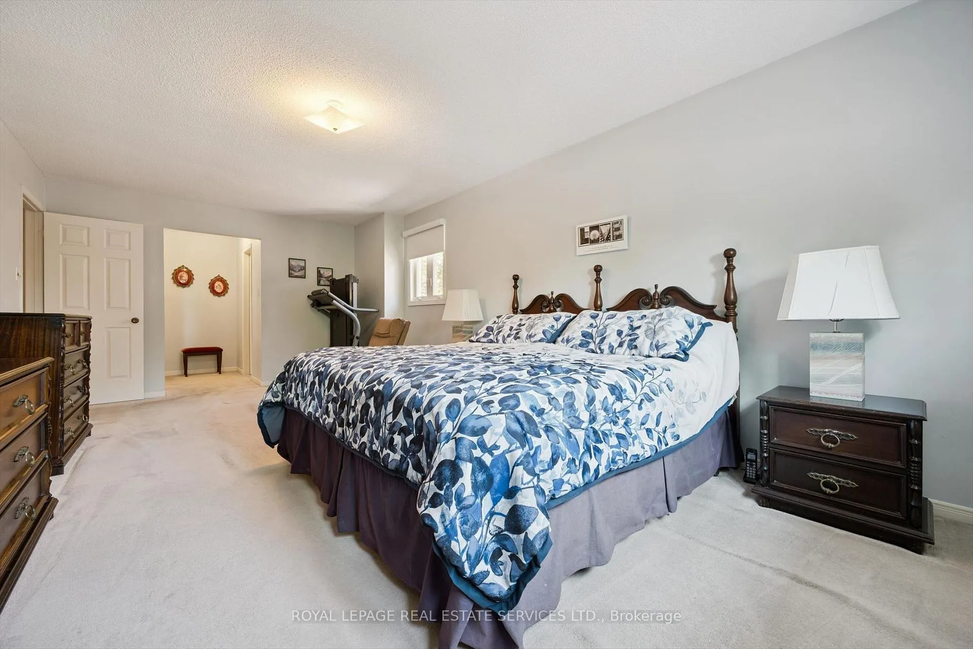 Photo 29 of 2067 Pen Street, Oakville, River Oaks — HOMEH