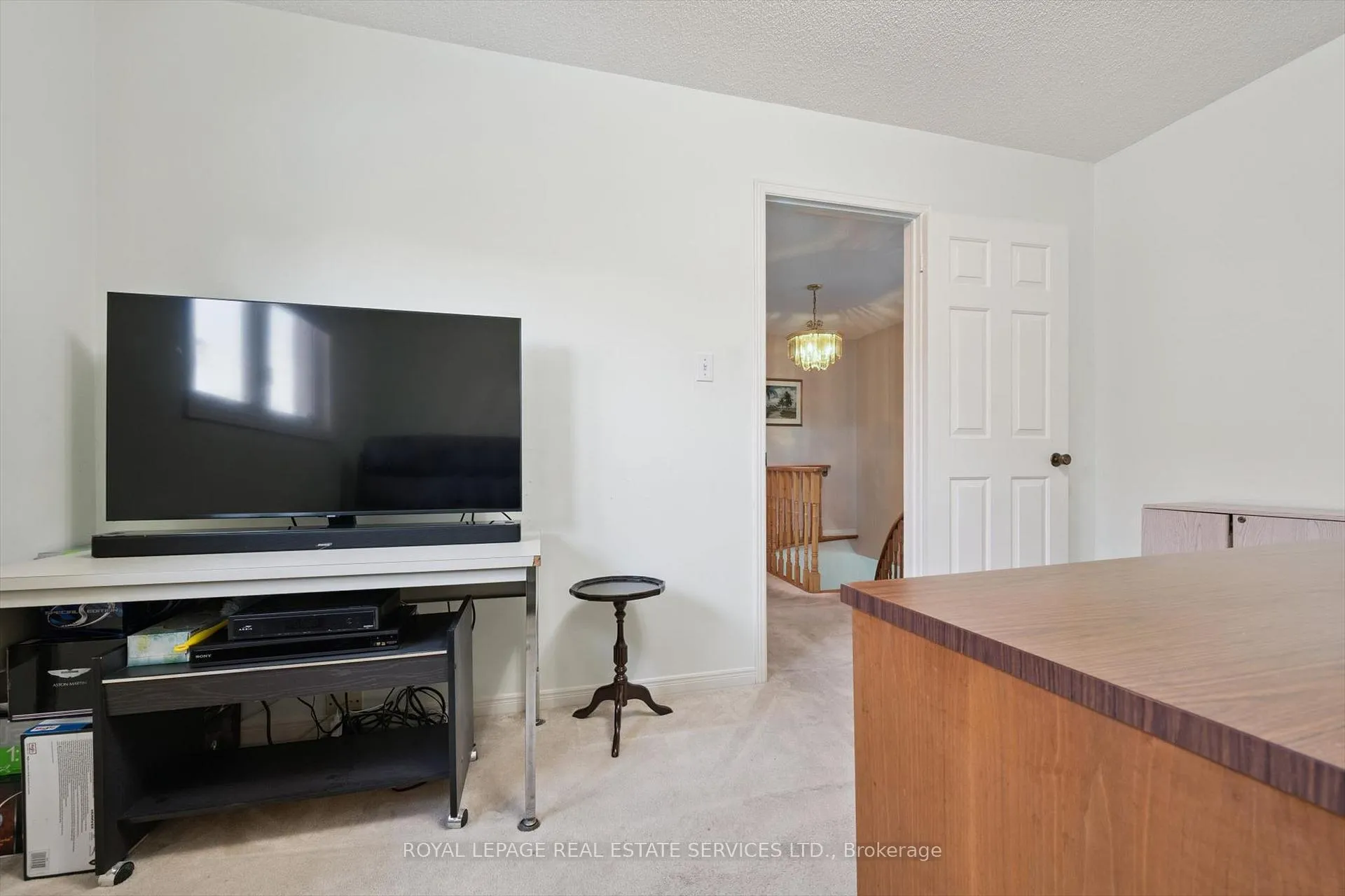 Photo 37 of 2067 Pen Street, Oakville, River Oaks — HOMEH