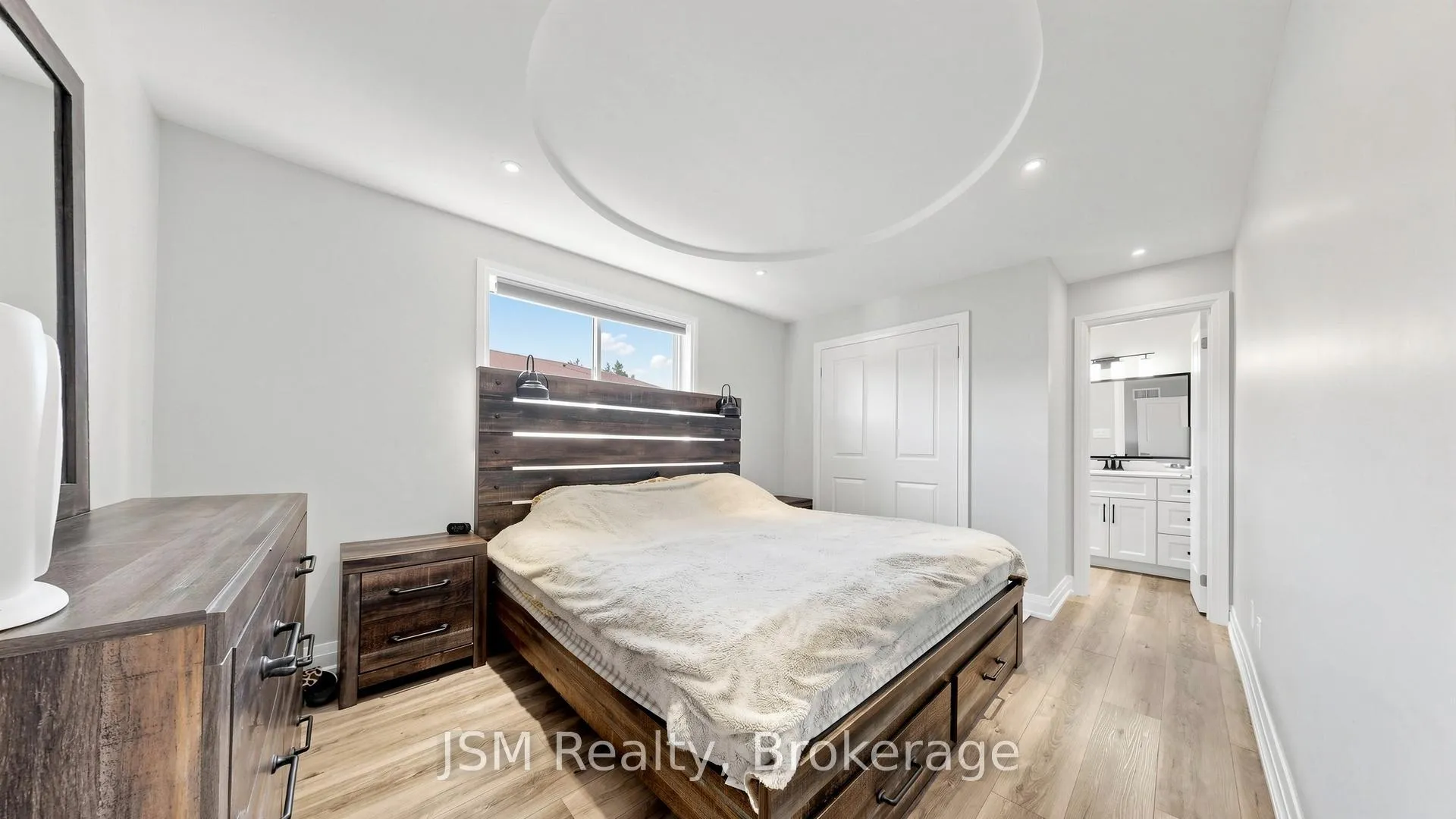 Photo 15 of 2516 Lloyd Street, Innisfil, Alcona — HOMEH
