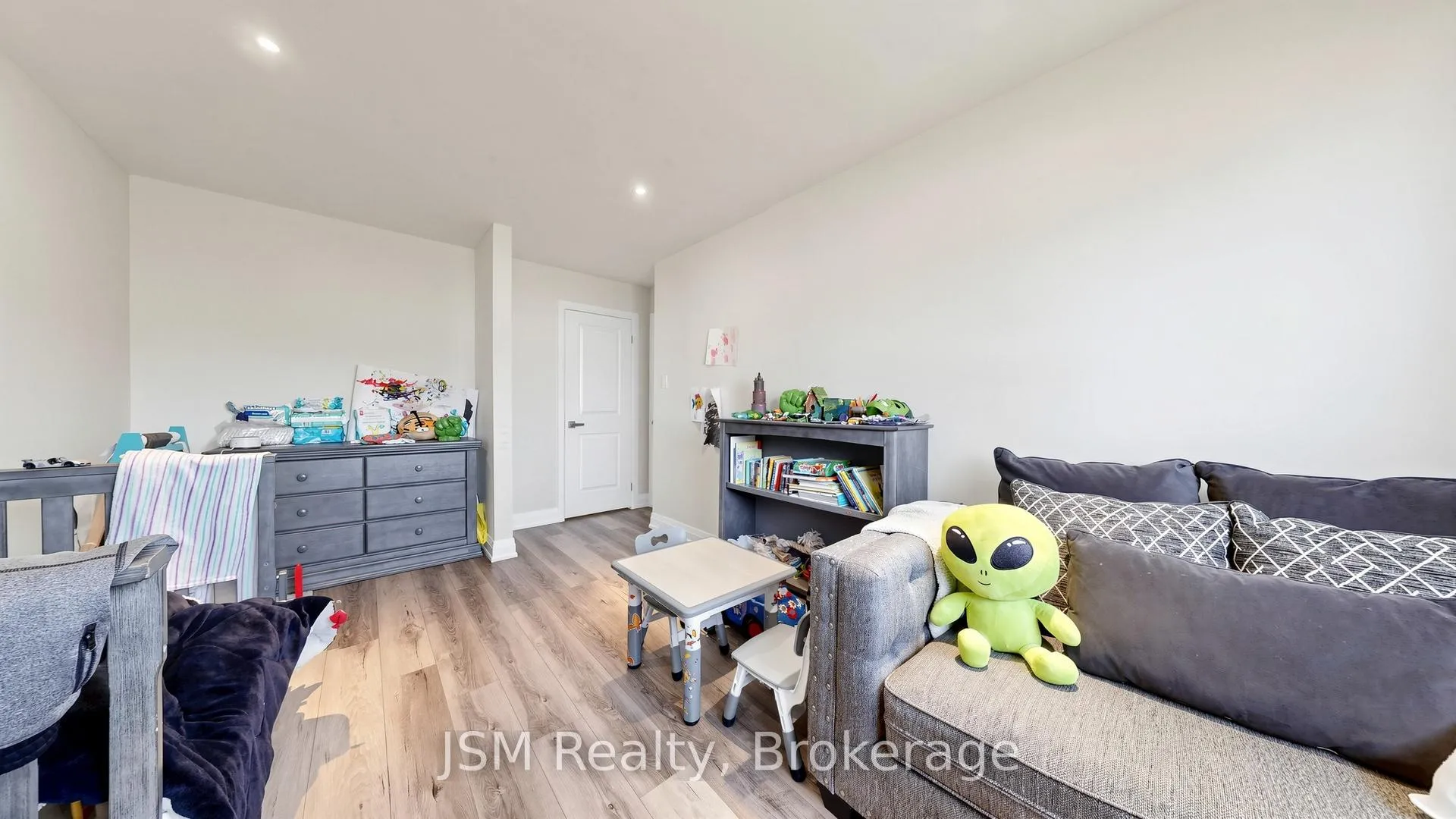 Photo 20 of 2516 Lloyd Street, Innisfil, Alcona — HOMEH