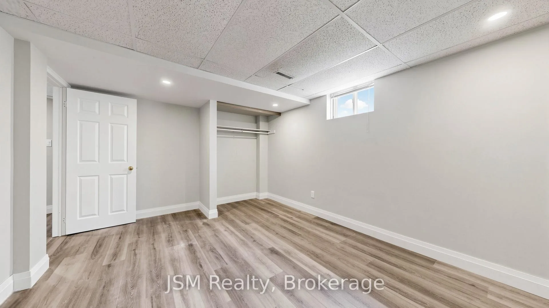 Photo 32 of 2516 Lloyd Street, Innisfil, Alcona — HOMEH