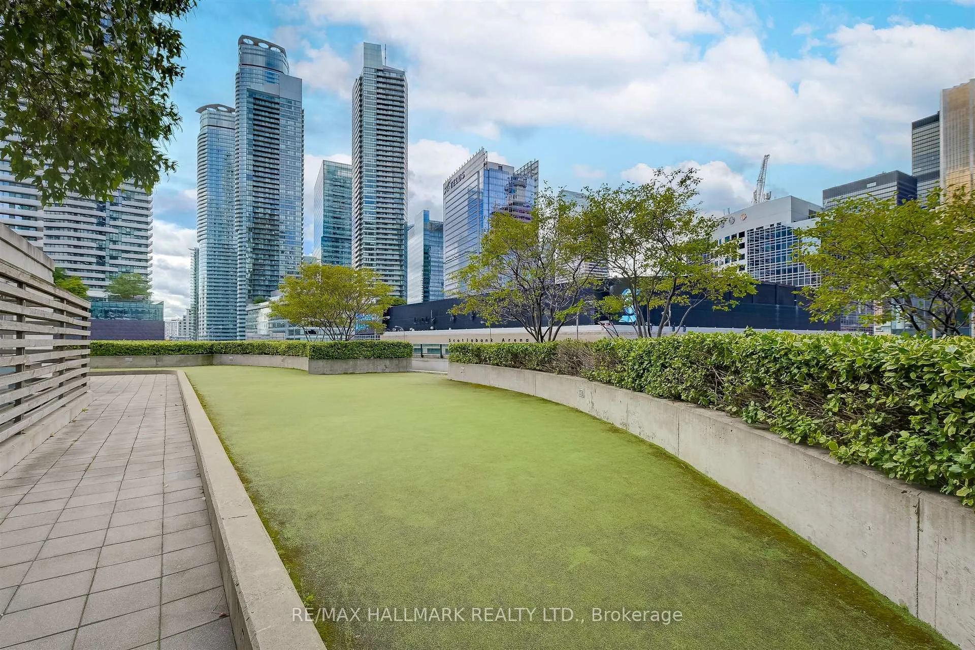 Photo 36 of Unit 2211, 18 Harbour Street, Toronto, Waterfront Communities — HOMEH