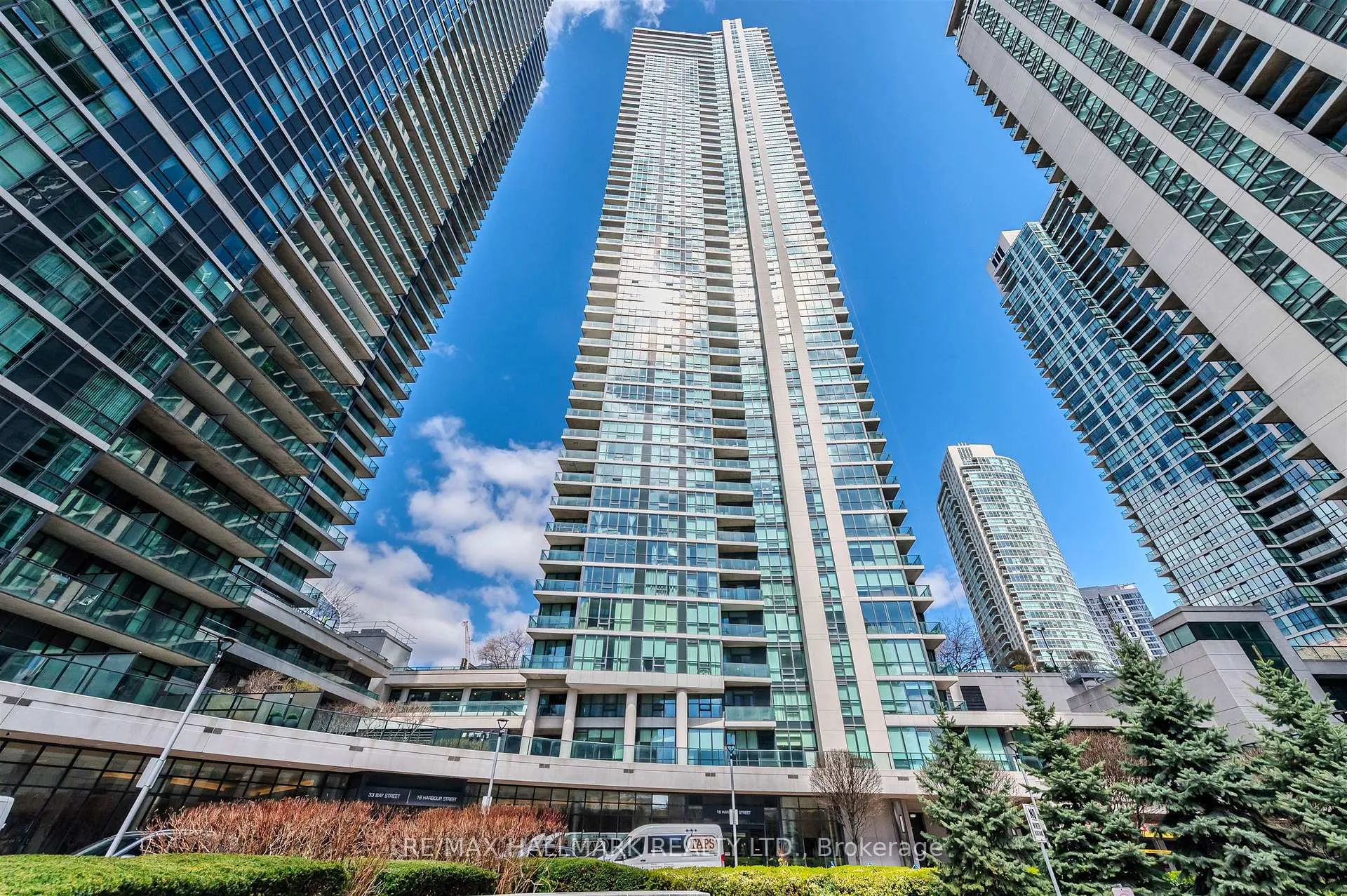 Photo 41 of Unit 2211, 18 Harbour Street, Toronto, Waterfront Communities — HOMEH