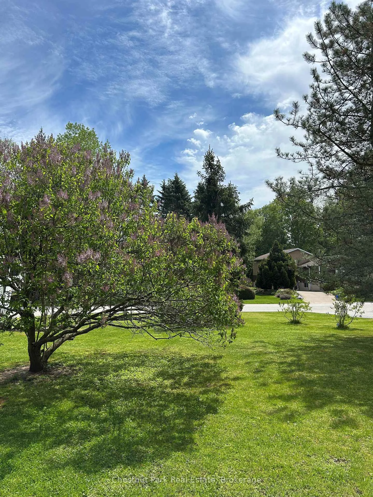Photo 2 of 13 Pollard Drive, Meaford — HOMEH