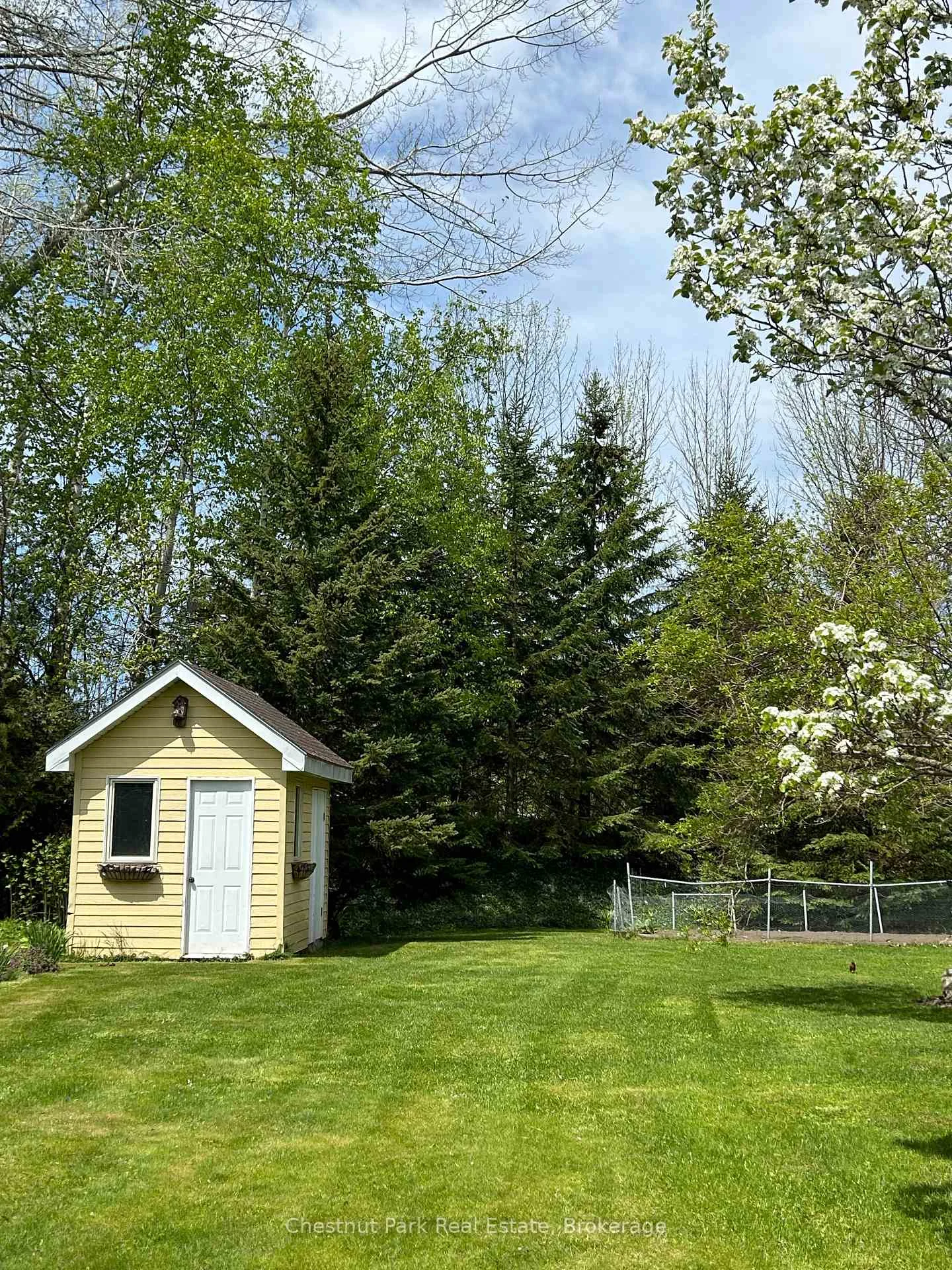 Photo 9 of 13 Pollard Drive, Meaford — HOMEH