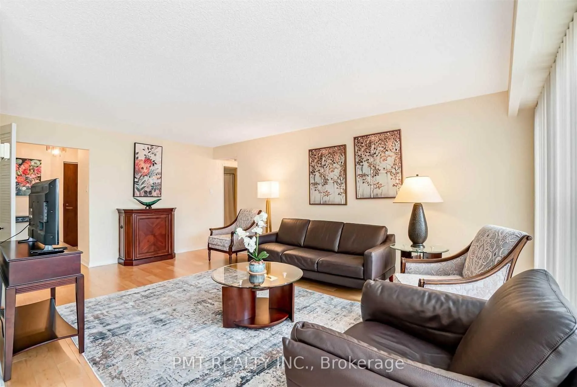Photo 5 of Unit 3315, 55 Harbour Square, Toronto, Waterfront Communities — HOMEH