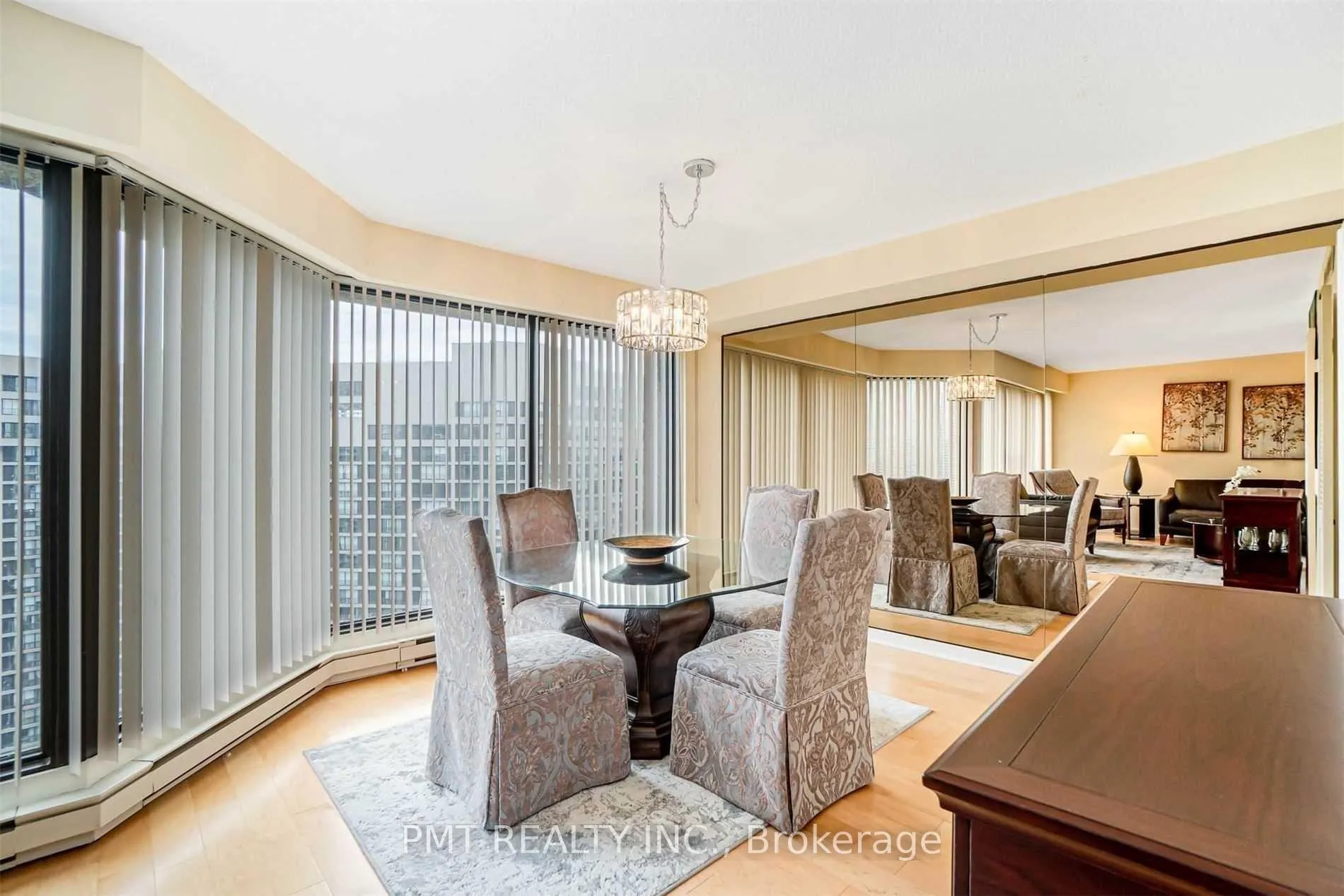 Photo 7 of Unit 3315, 55 Harbour Square, Toronto, Waterfront Communities — HOMEH
