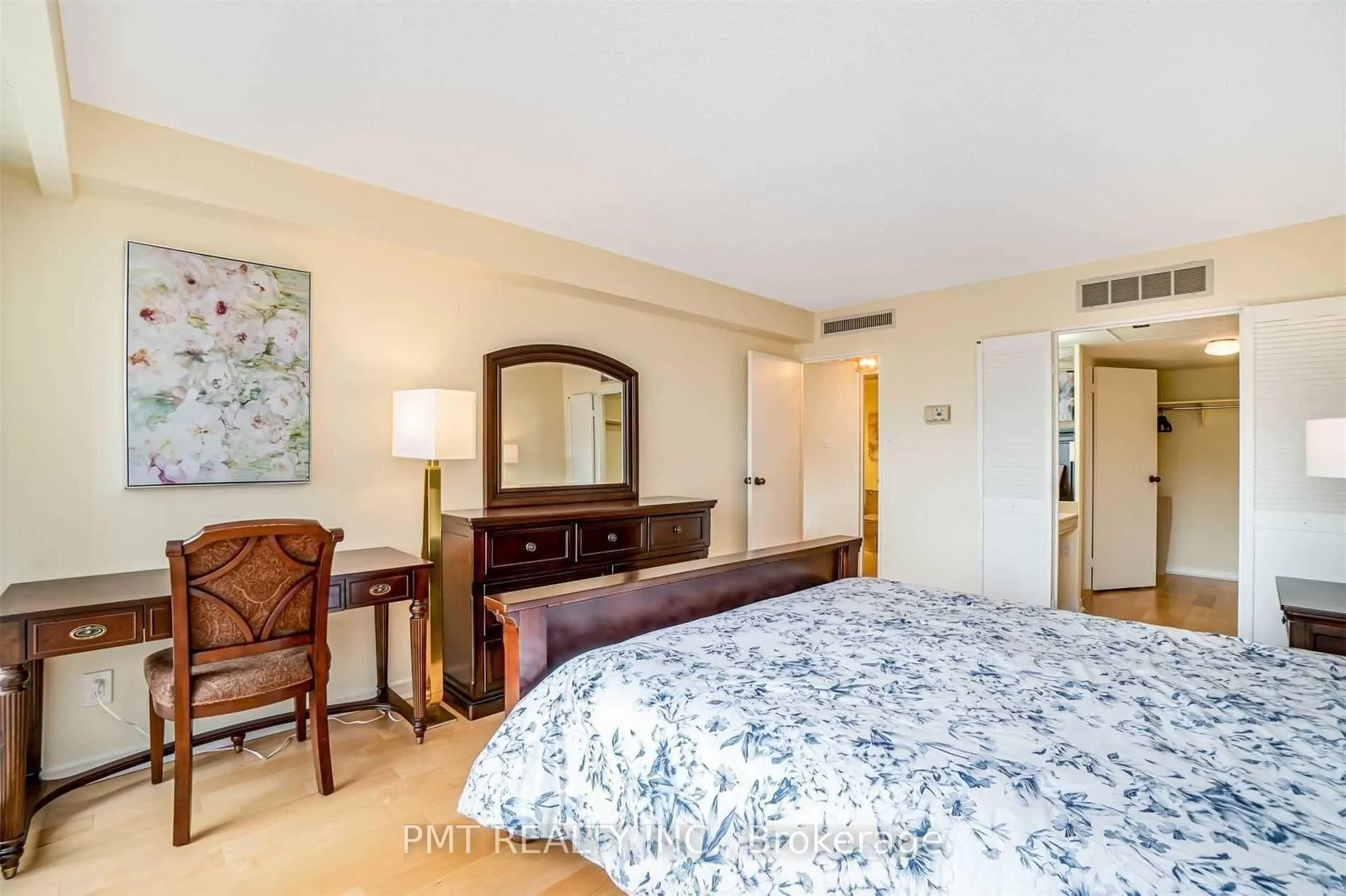 Photo 14 of Unit 3315, 55 Harbour Square, Toronto, Waterfront Communities — HOMEH