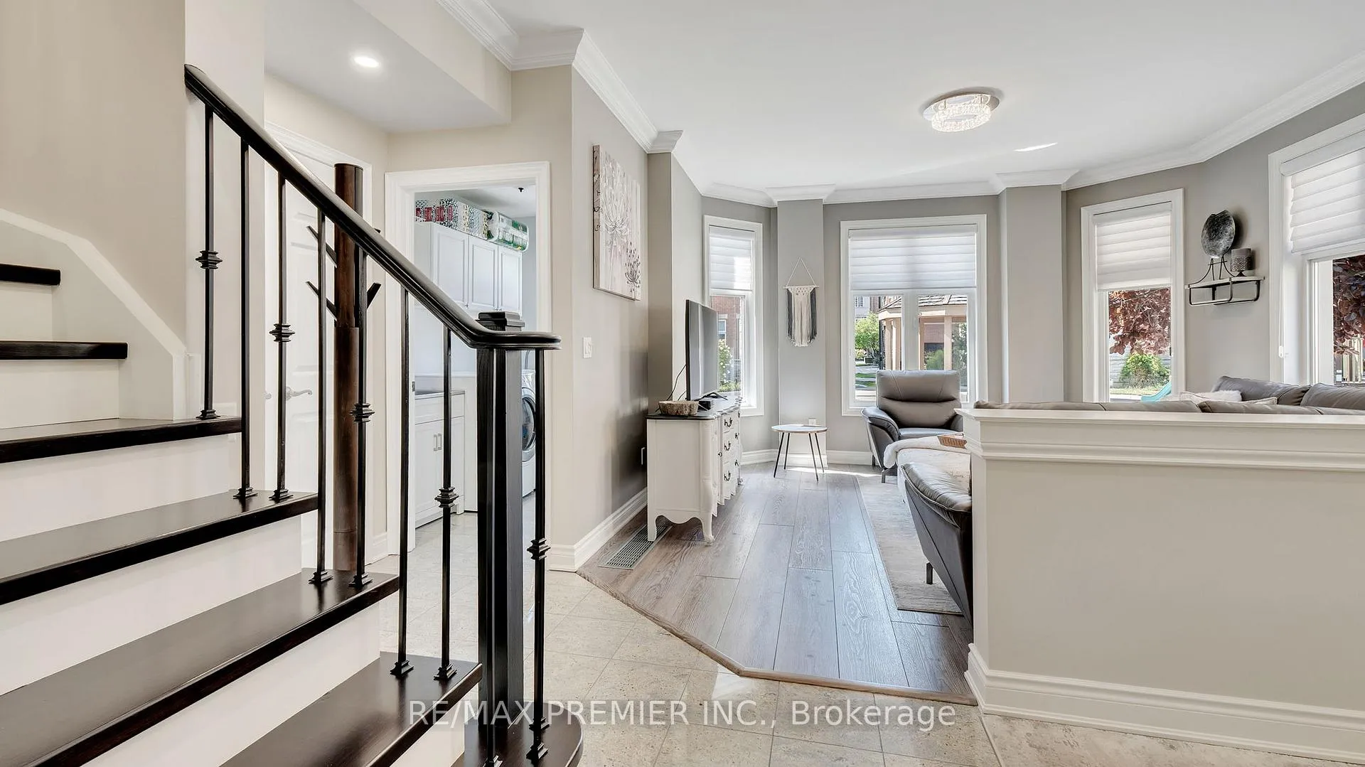 Photo 10 of 10 Henry Peters Lane, Vaughan, East Woodbridge — HOMEH