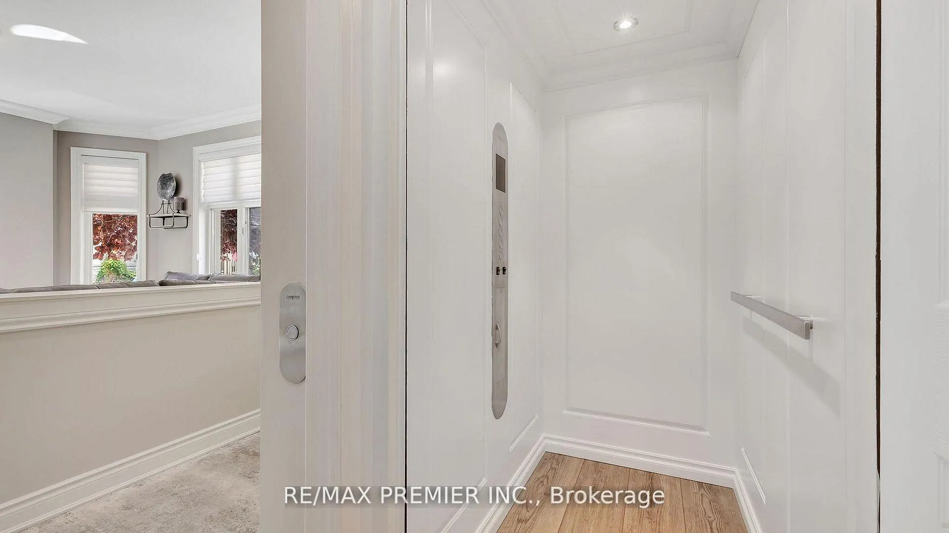 Photo 42 of 10 Henry Peters Lane, Vaughan, East Woodbridge — HOMEH