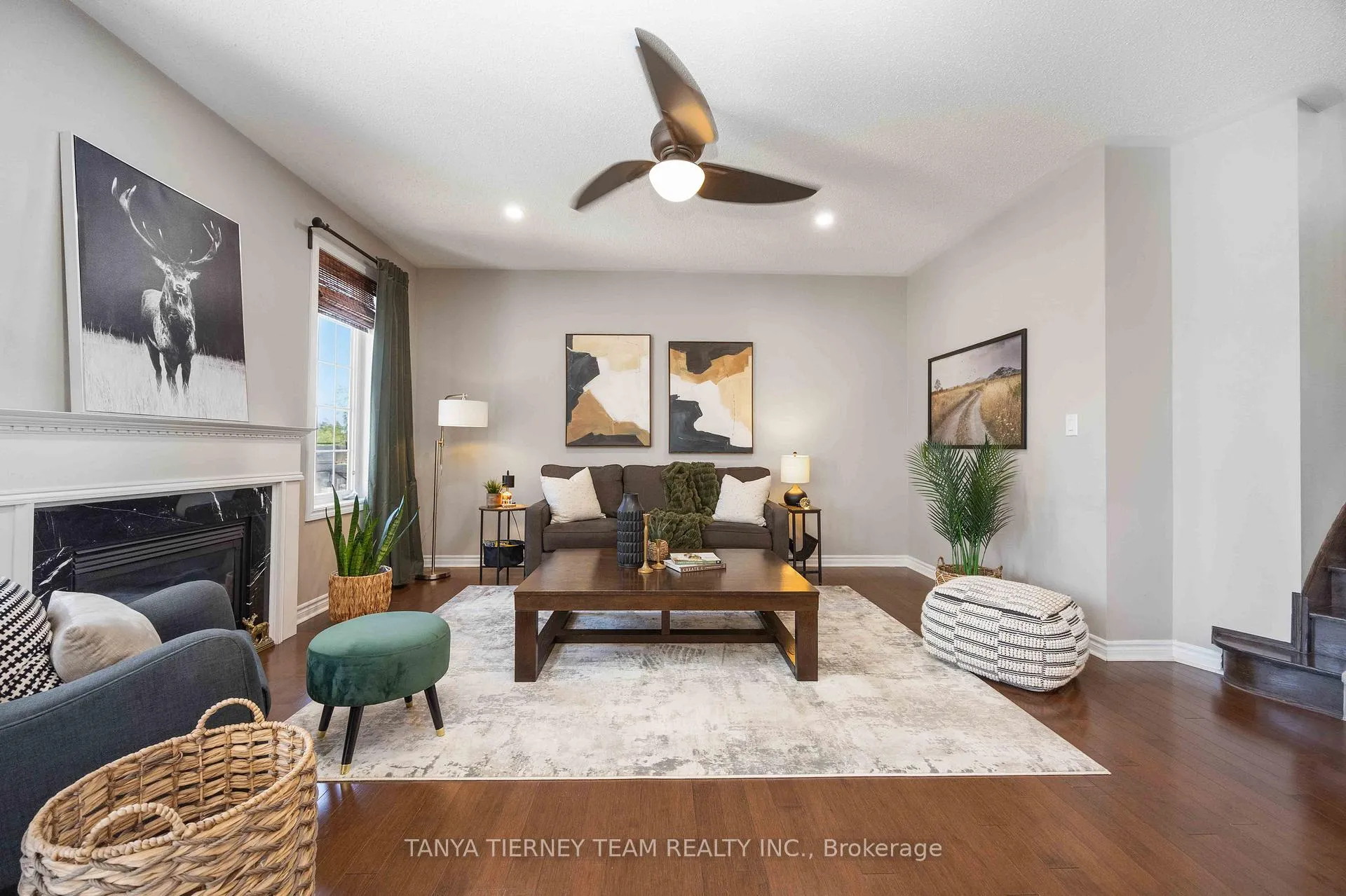 Photo 16 of 303 Cachet Boulevard, Whitby, Brooklin — HOMEH