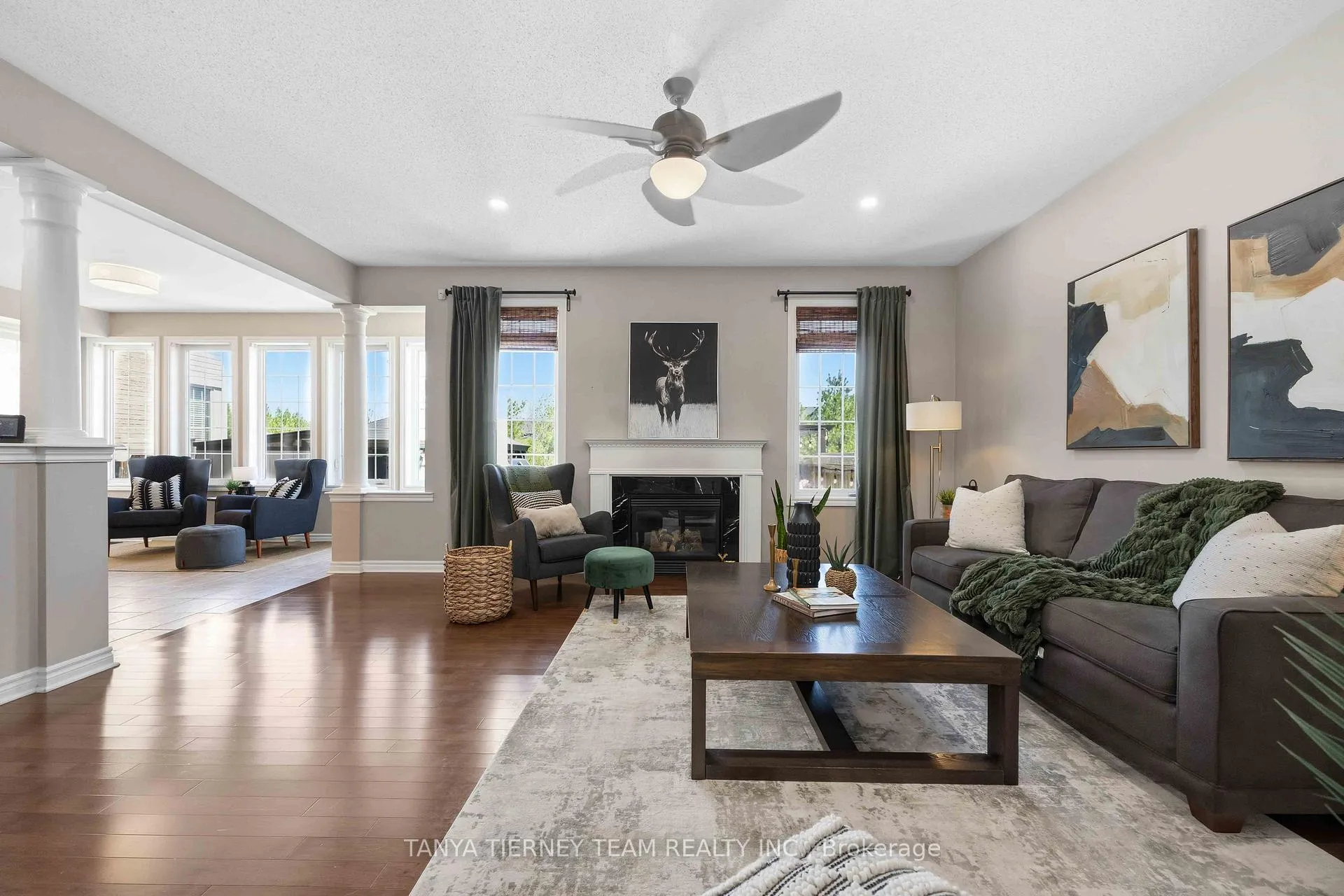 Photo 17 of 303 Cachet Boulevard, Whitby, Brooklin — HOMEH