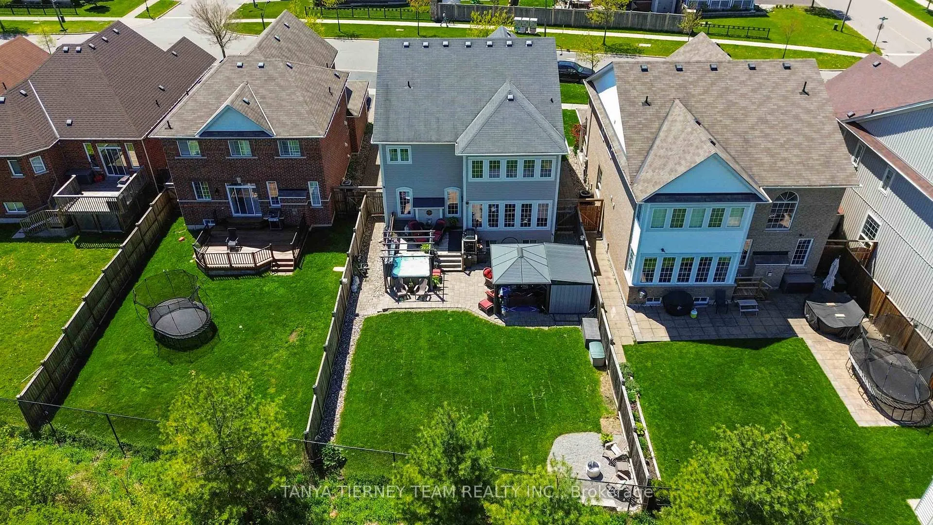 Photo 46 of 303 Cachet Boulevard, Whitby, Brooklin — HOMEH