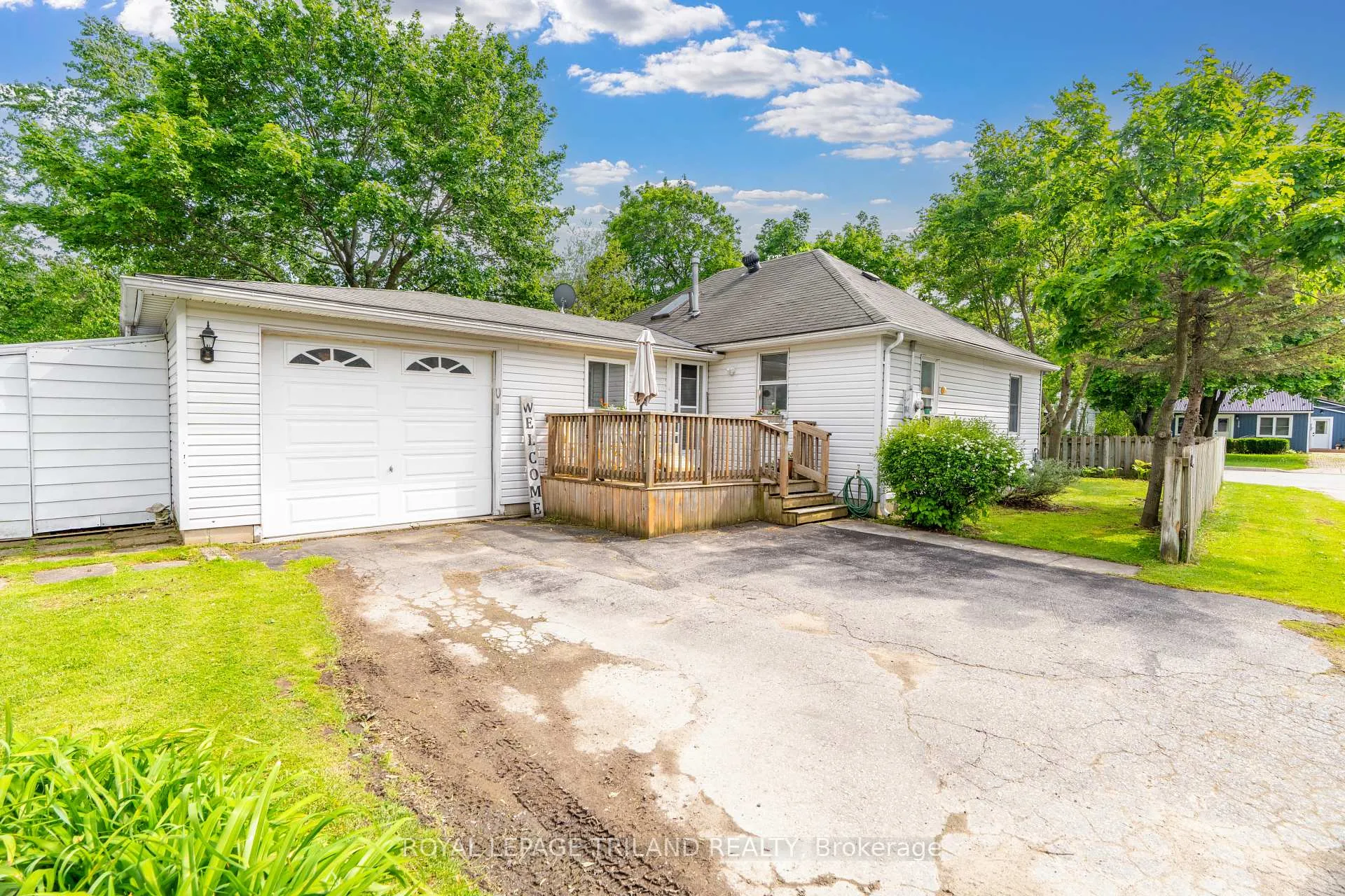 Photo 3 of 167 Simpson Street, Southwest Middlesex, Glencoe — HOMEH