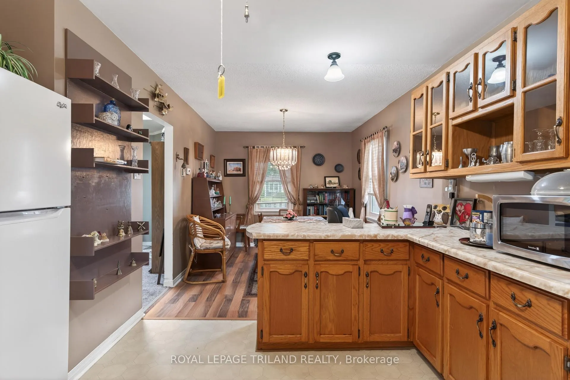 Photo 10 of 167 Simpson Street, Southwest Middlesex, Glencoe — HOMEH