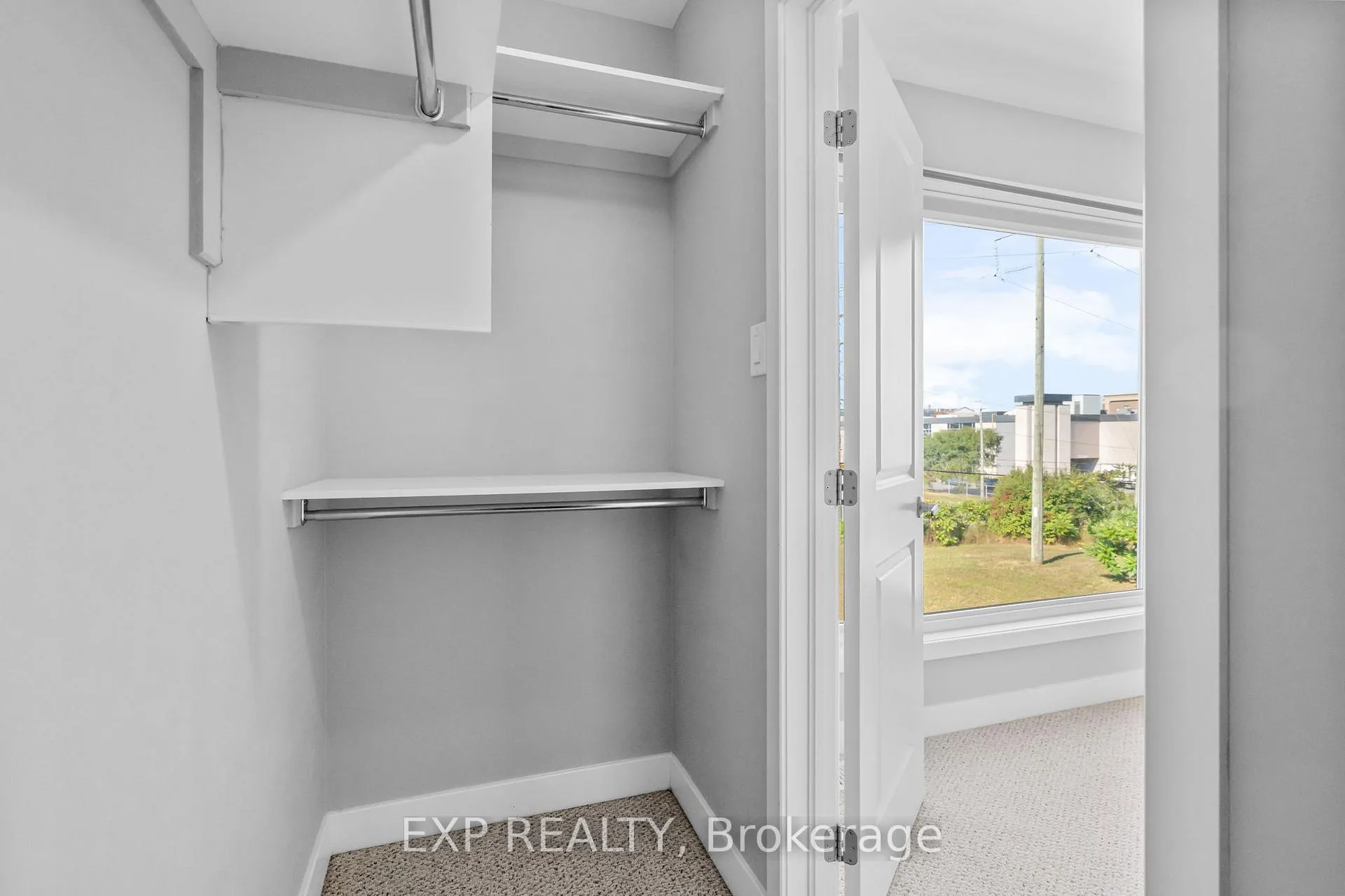 Photo 25 of 404 Terravita Private, Ottawa, Windsor Park Village — HOMEH