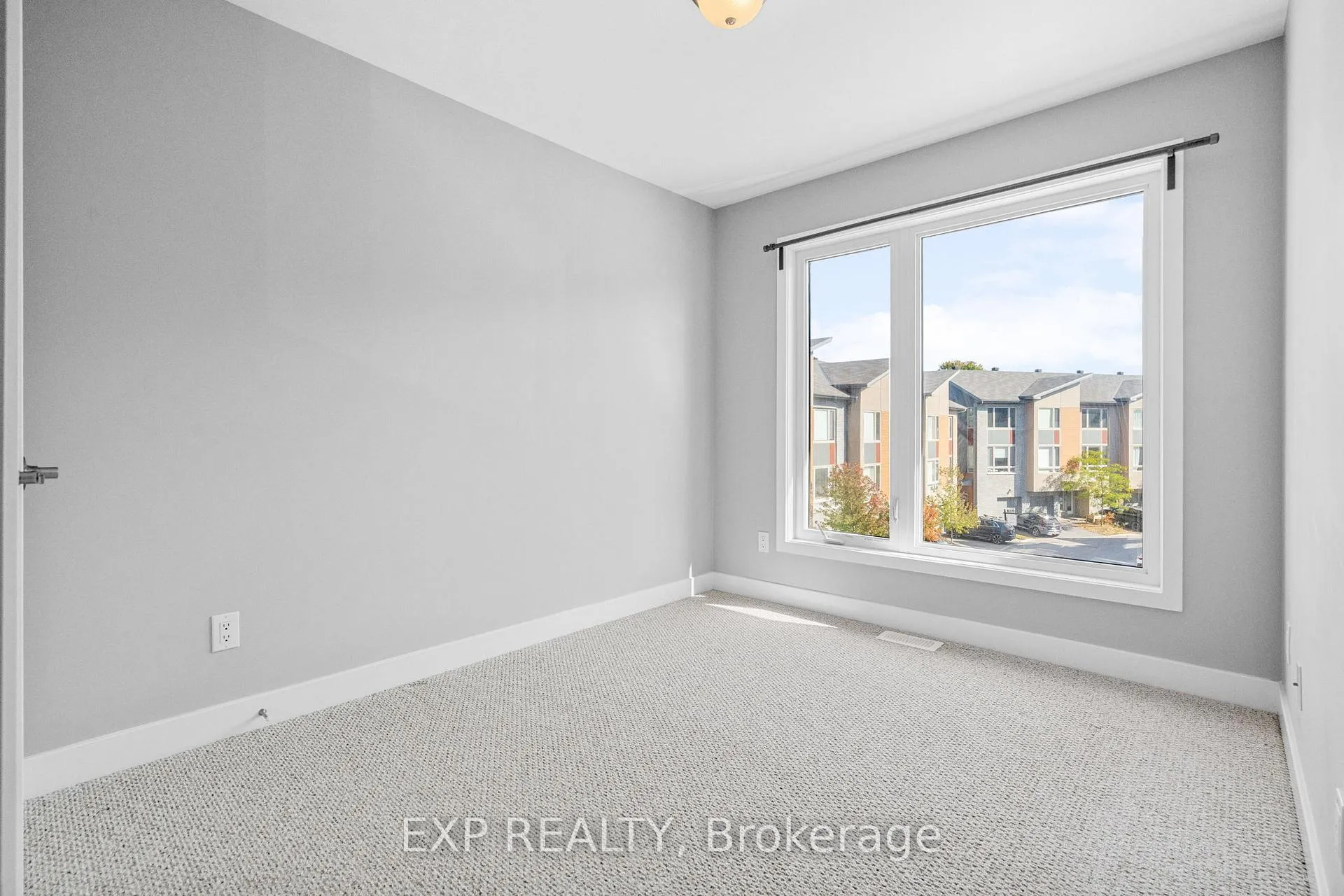 Photo 26 of 404 Terravita Private, Ottawa, Windsor Park Village — HOMEH
