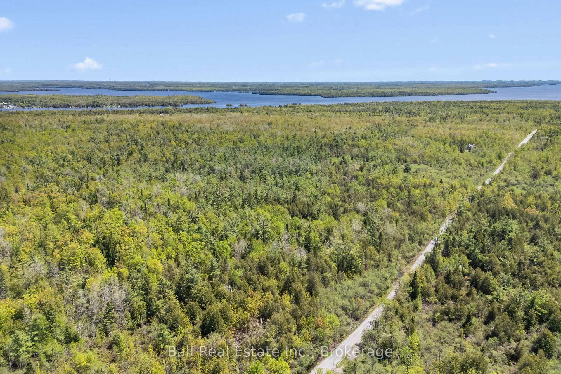 Photo of 174 Moon Line Road N