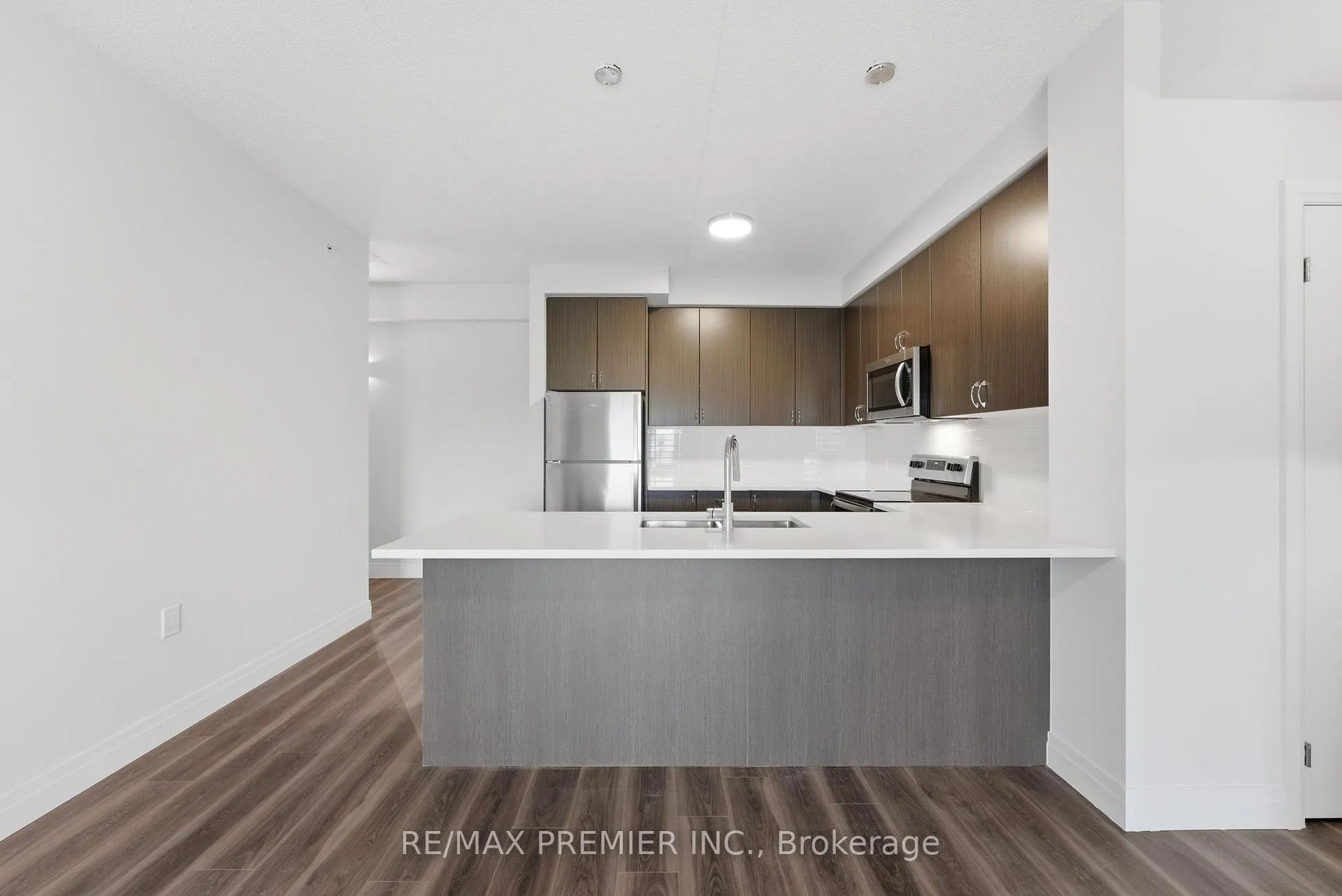 Photo 5 of Unit 306, 6415 Regional Road 25, Milton, Coates — HOMEH