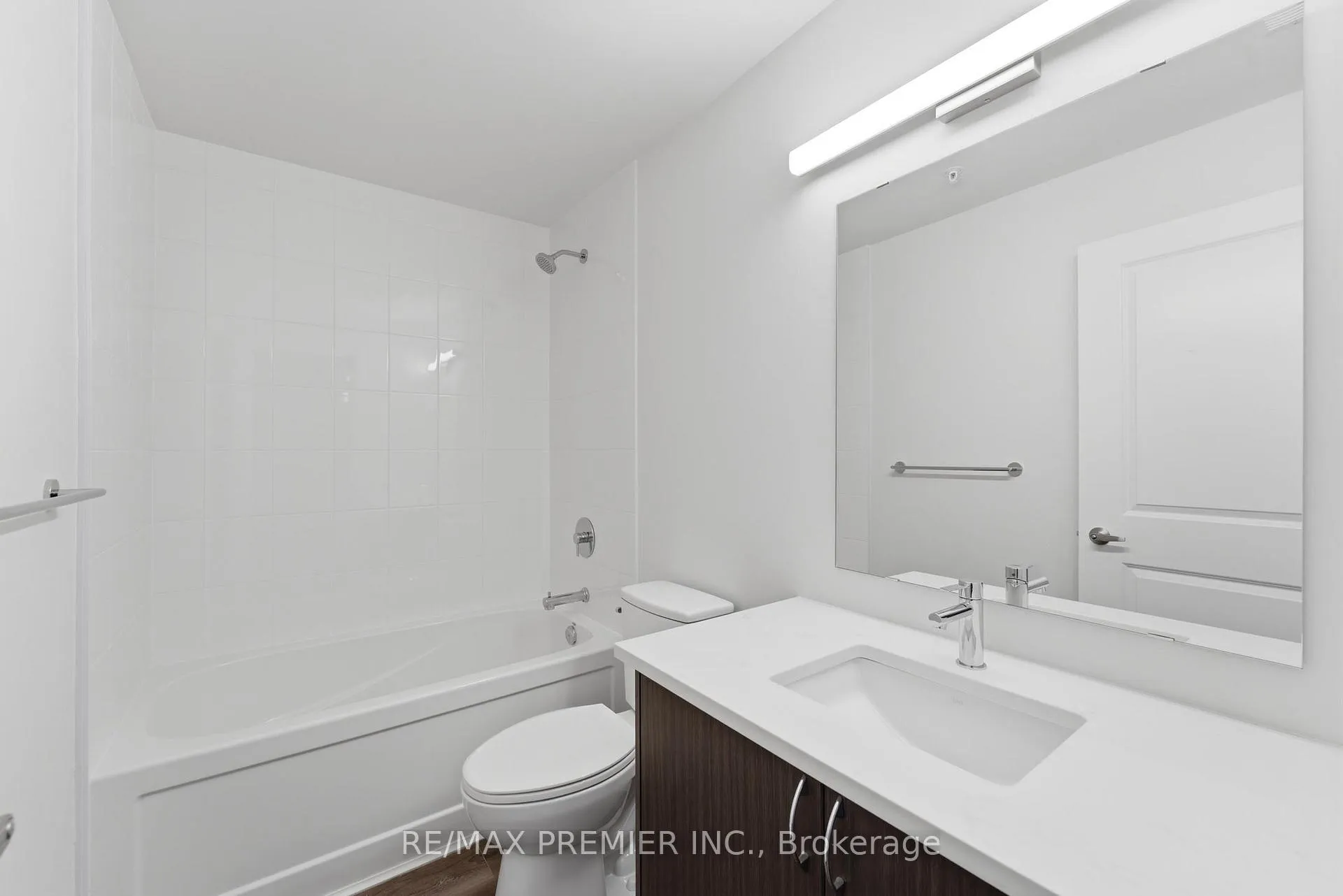 Photo 23 of Unit 306, 6415 Regional Road 25, Milton, Coates — HOMEH