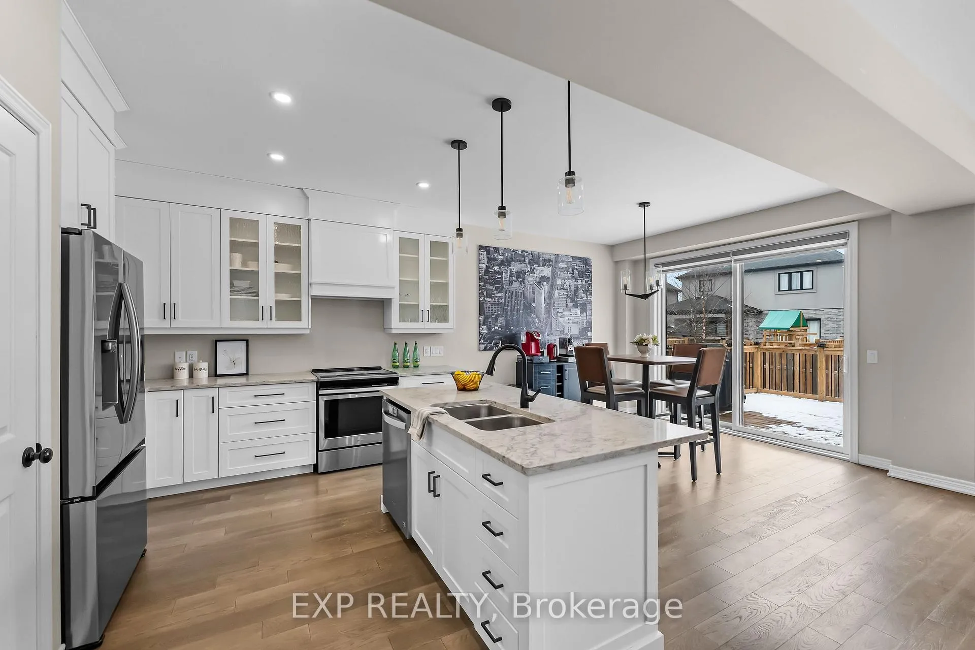 Photo 16 of 153 Susan Drive, Pelham, Fonthill — HOMEH