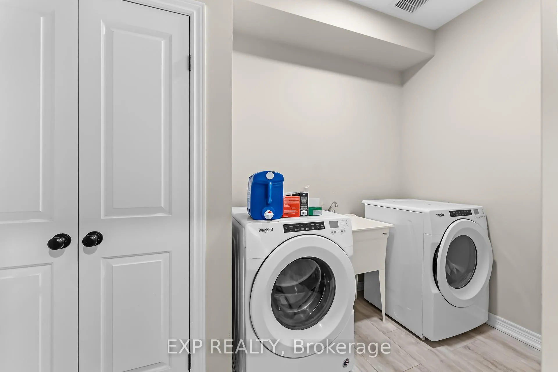 Photo 22 of 153 Susan Drive, Pelham, Fonthill — HOMEH