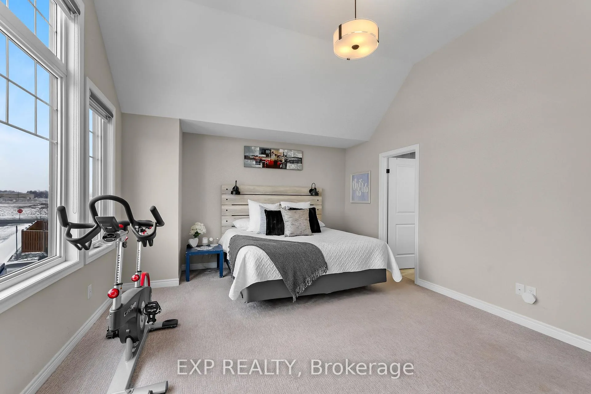 Photo 25 of 153 Susan Drive, Pelham, Fonthill — HOMEH