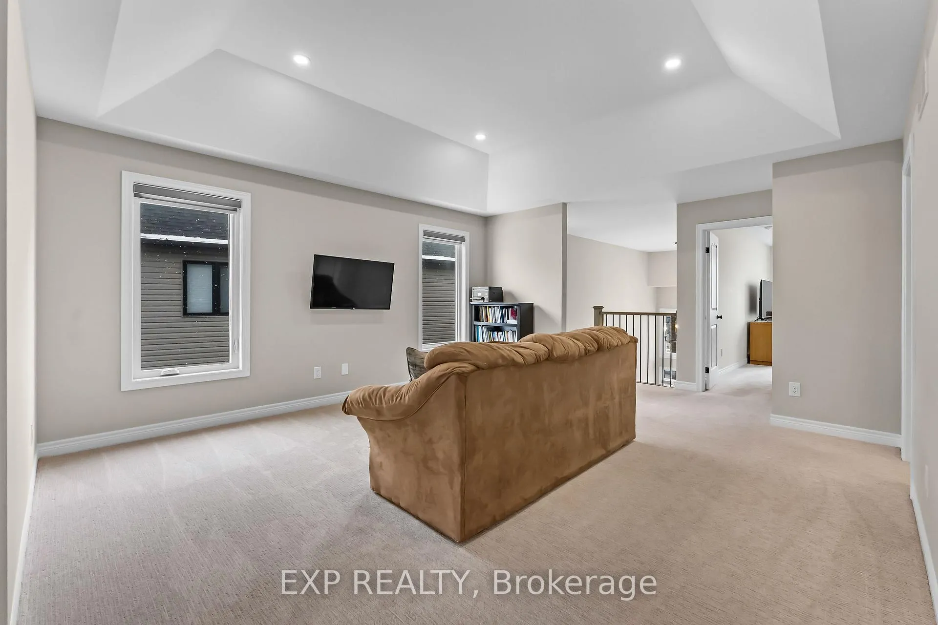 Photo 33 of 153 Susan Drive, Pelham, Fonthill — HOMEH