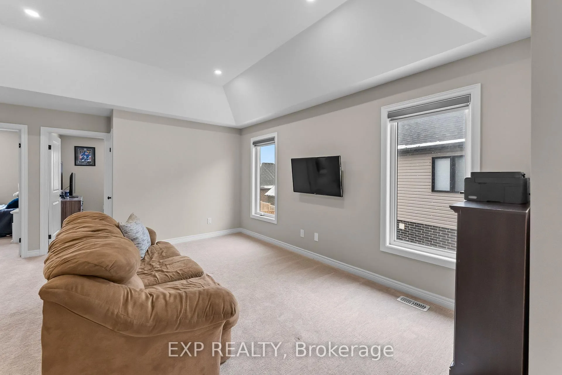 Photo 34 of 153 Susan Drive, Pelham, Fonthill — HOMEH