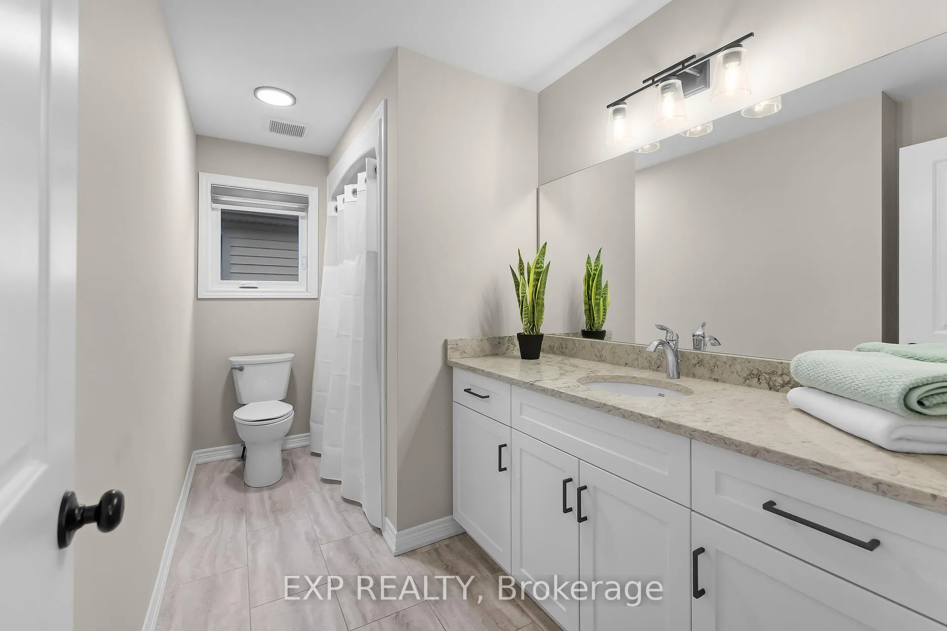 Photo 38 of 153 Susan Drive, Pelham, Fonthill — HOMEH