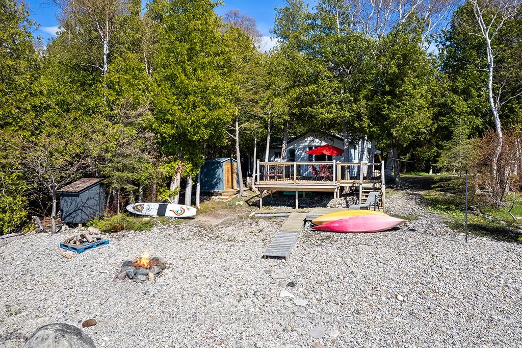 Photo of 917 Bruce Road 13