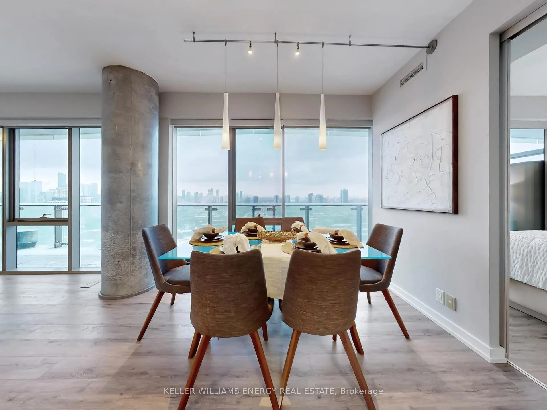 Photo 12 of Unit 2902, 390 Cherry Street, Toronto, Waterfront Communities — HOMEH