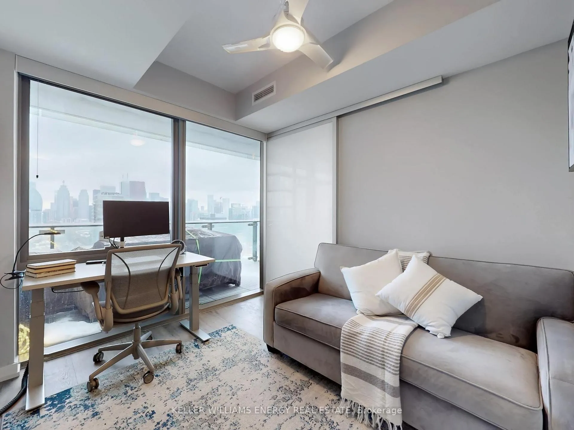 Photo 19 of Unit 2902, 390 Cherry Street, Toronto, Waterfront Communities — HOMEH