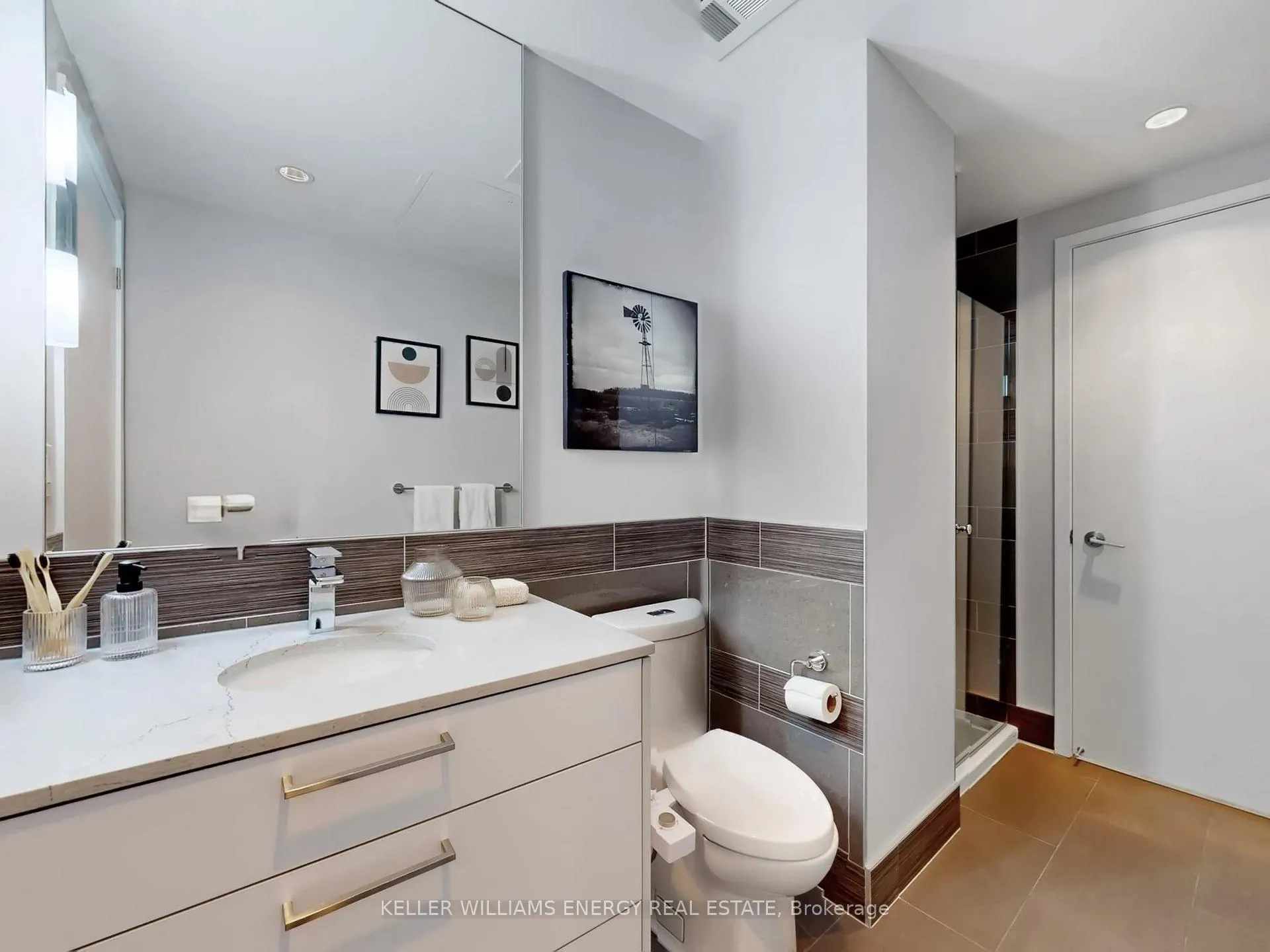 Photo 21 of Unit 2902, 390 Cherry Street, Toronto, Waterfront Communities — HOMEH