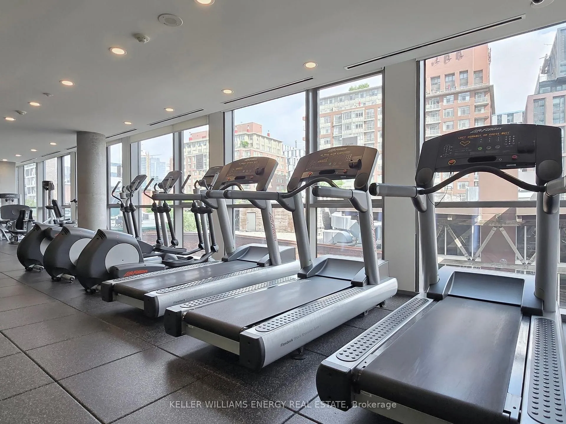 Photo 29 of Unit 2902, 390 Cherry Street, Toronto, Waterfront Communities — HOMEH
