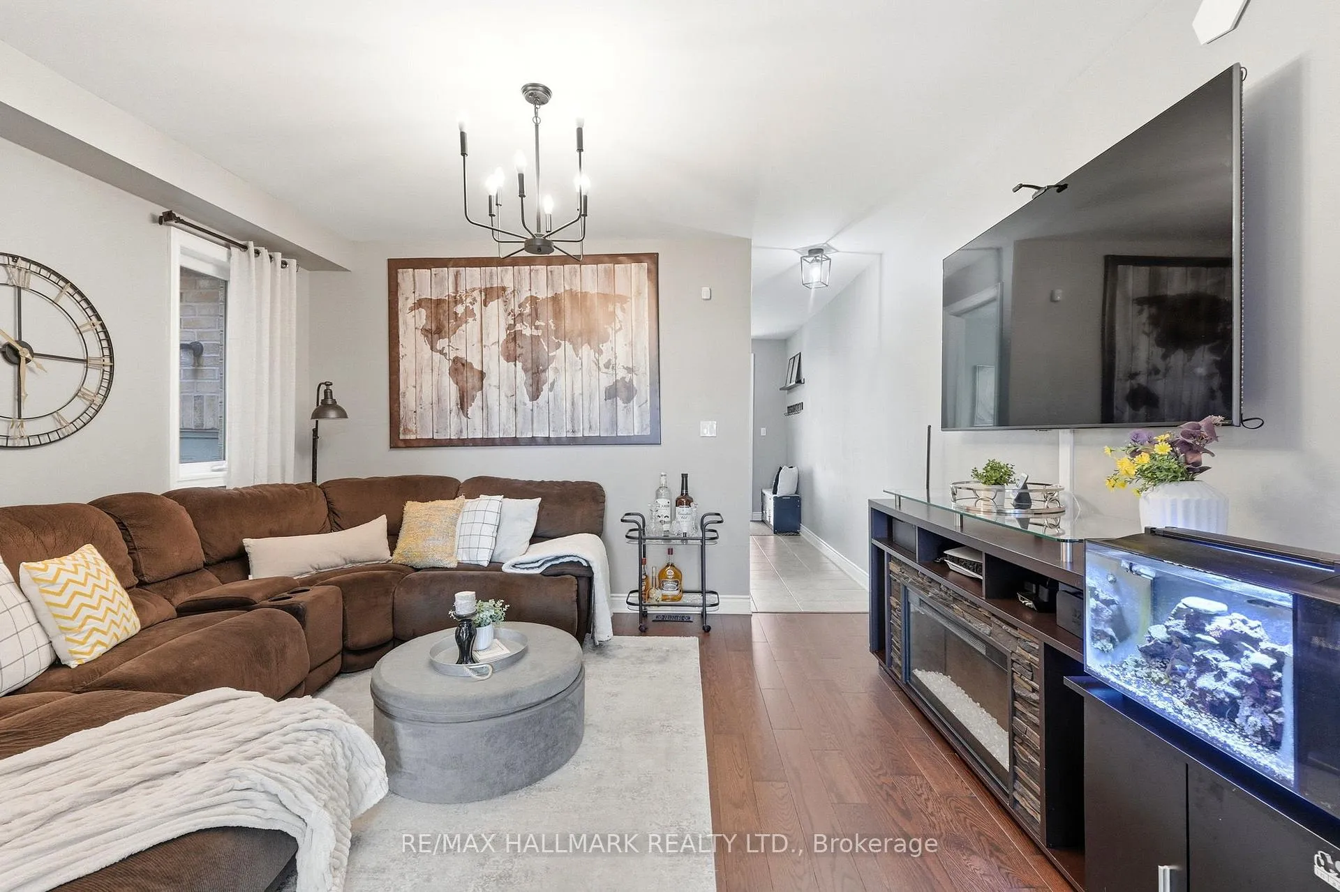 Photo 7 of 246 Wardlaw Place, Vaughan, Vellore Village — HOMEH
