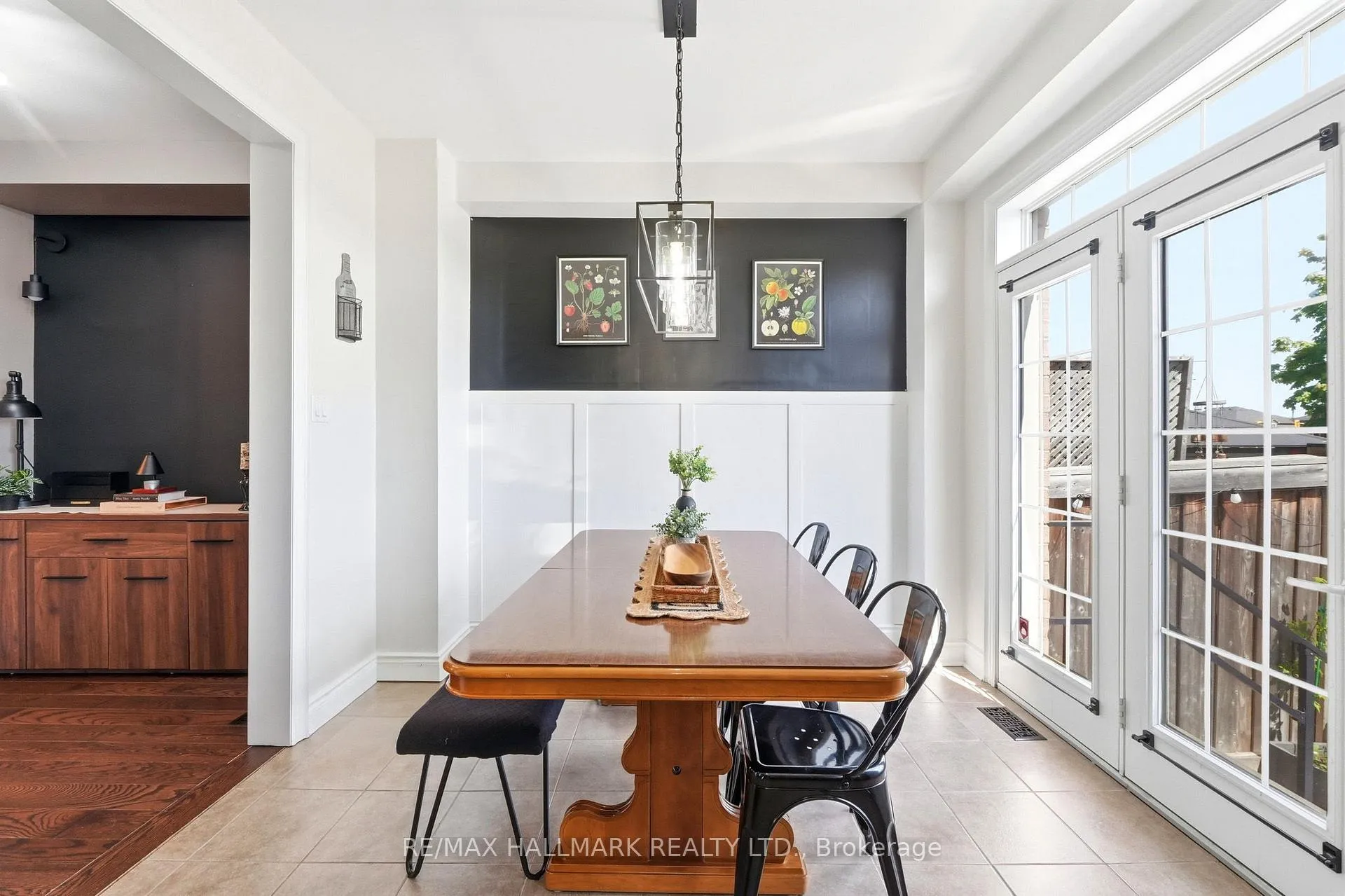 Photo 11 of 246 Wardlaw Place, Vaughan, Vellore Village — HOMEH