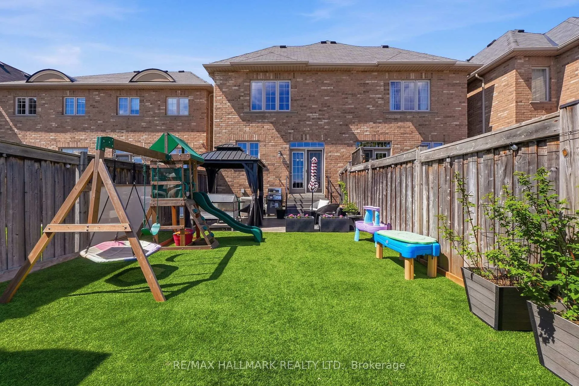 Photo 29 of 246 Wardlaw Place, Vaughan, Vellore Village — HOMEH