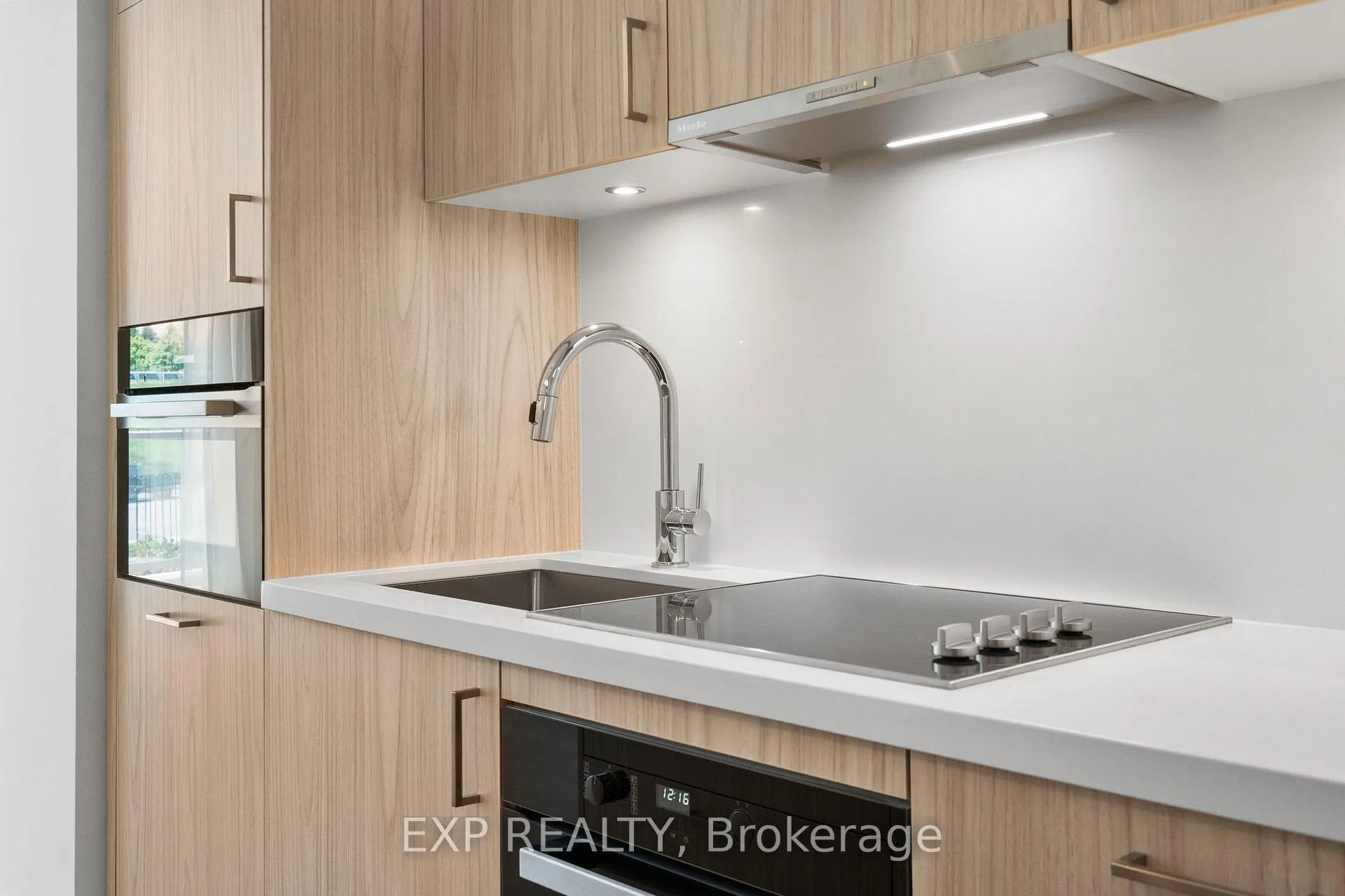 Photo 11 of Unit 116, 399 Royal Orchard Boulevard, Markham, Royal Orchard — HOMEH