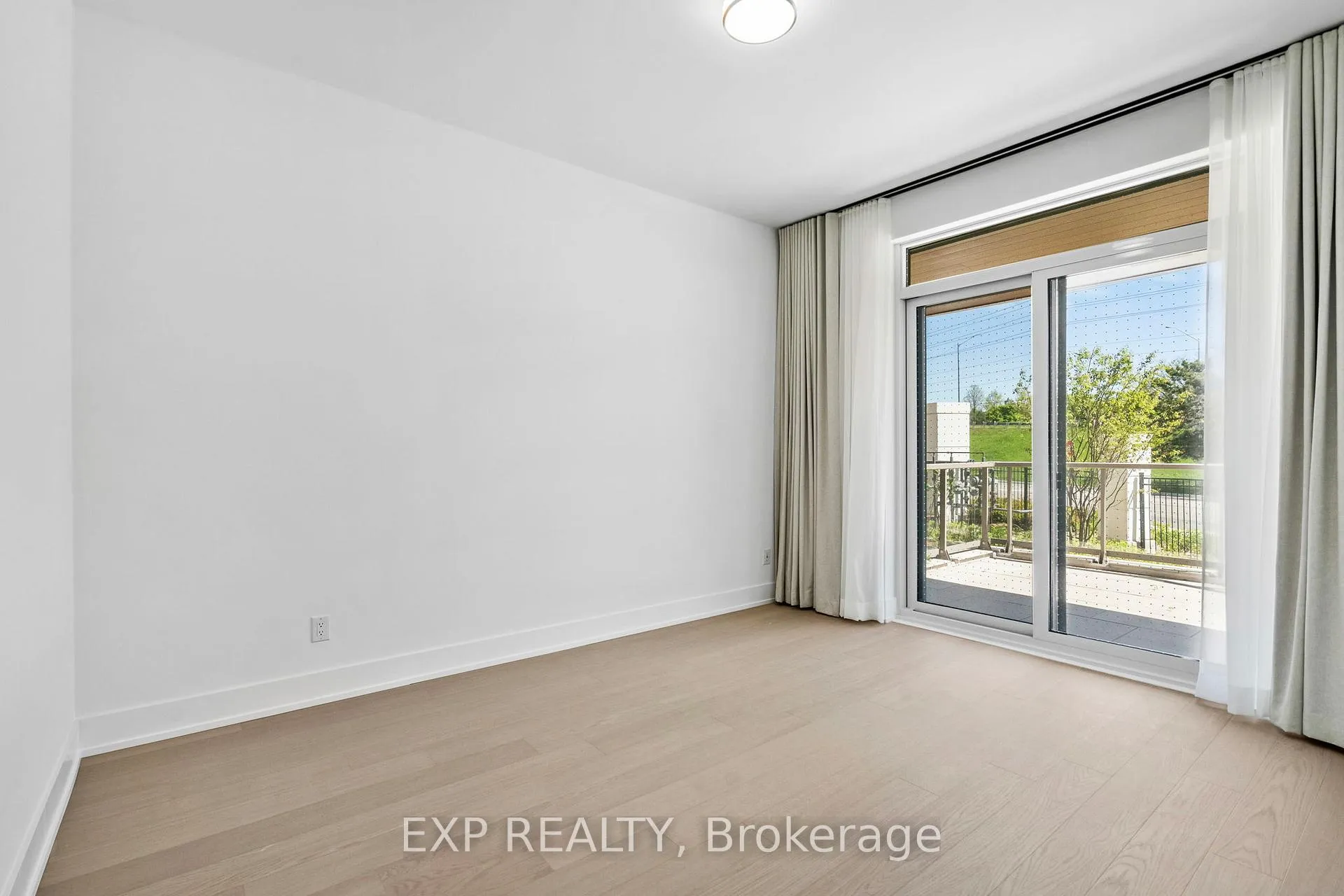 Photo 18 of Unit 116, 399 Royal Orchard Boulevard, Markham, Royal Orchard — HOMEH
