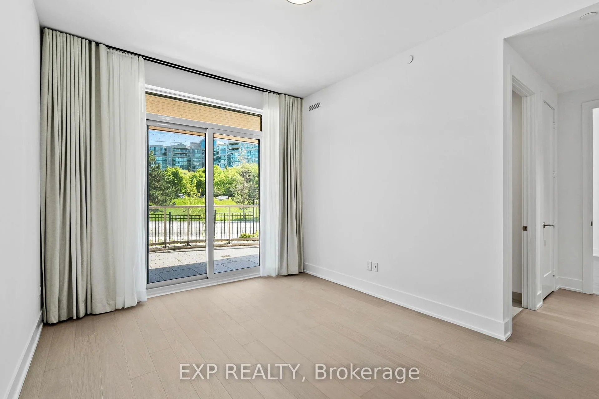 Photo 19 of Unit 116, 399 Royal Orchard Boulevard, Markham, Royal Orchard — HOMEH