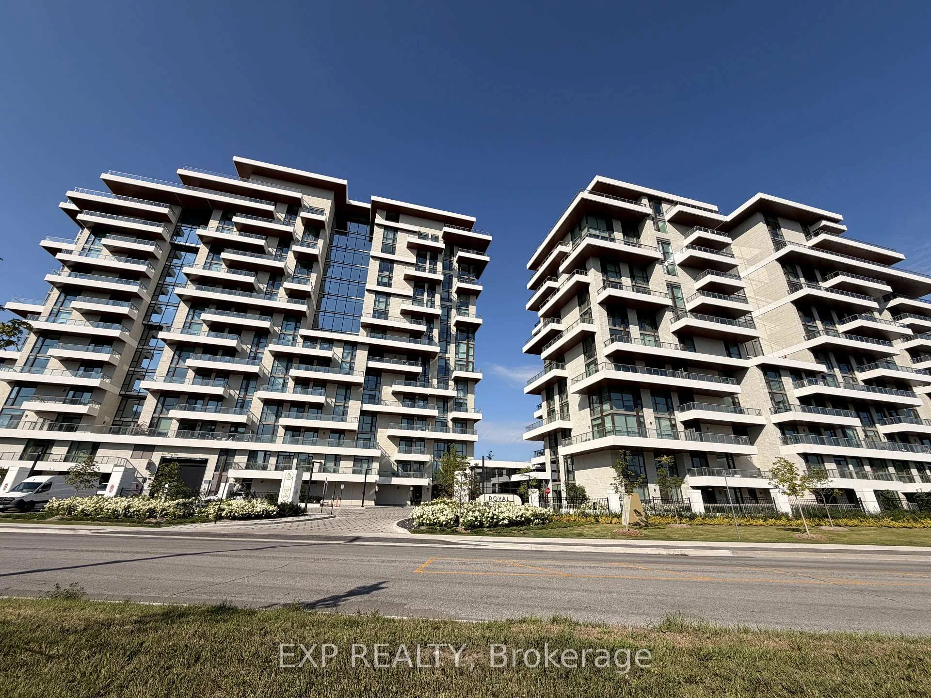 Photo 1 of Unit 116, 399 Royal Orchard Boulevard, Markham, Royal Orchard — HOMEH